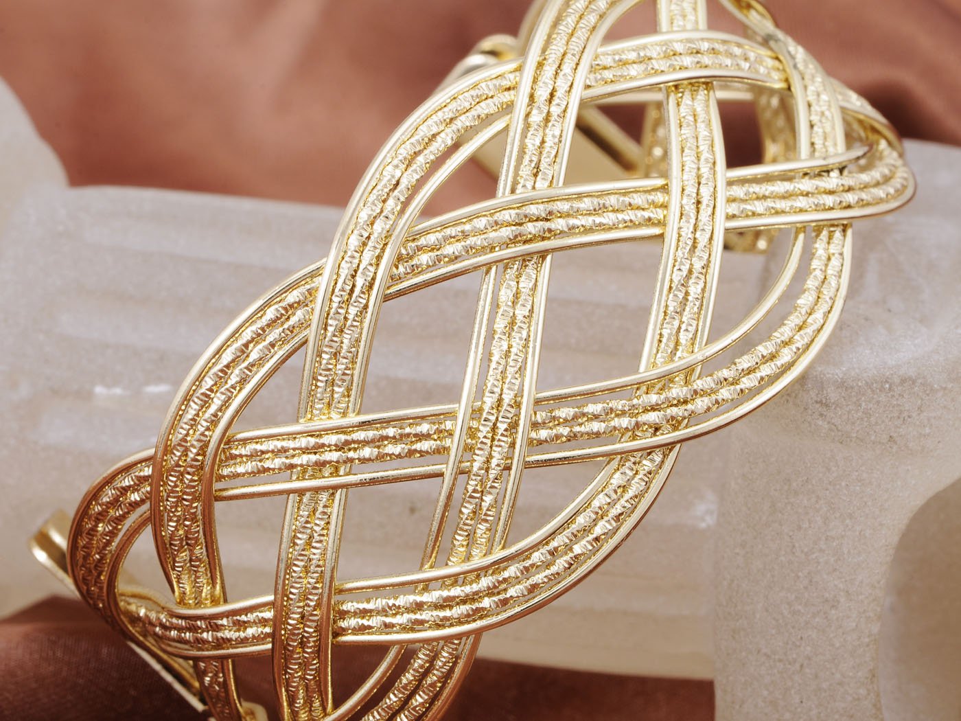 Alilang Gold Greek Goddess Textured Woven Braid Arm Band - Adjustable Wrist Cuff Bracelet for Costume, Festival & Boho Fashion | Perfect for Greek Mythology Parties, Renaissance Fairs & Themed Events