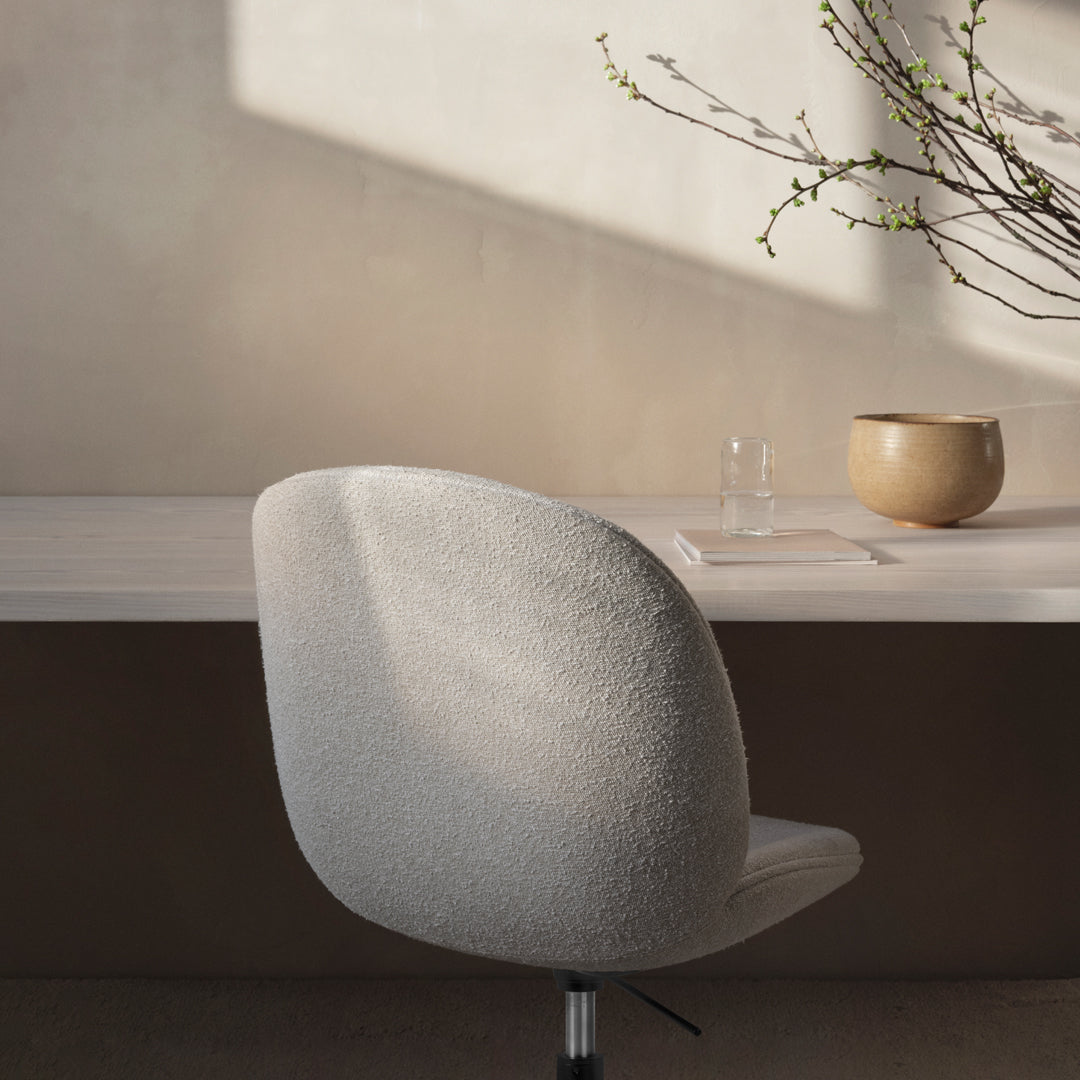 Ergonomic Beetle Meeting Chair with 4-Star Base & Casters - Height Adjustable, Fully Upholstered Office Chair for Conference Rooms & Home Offices