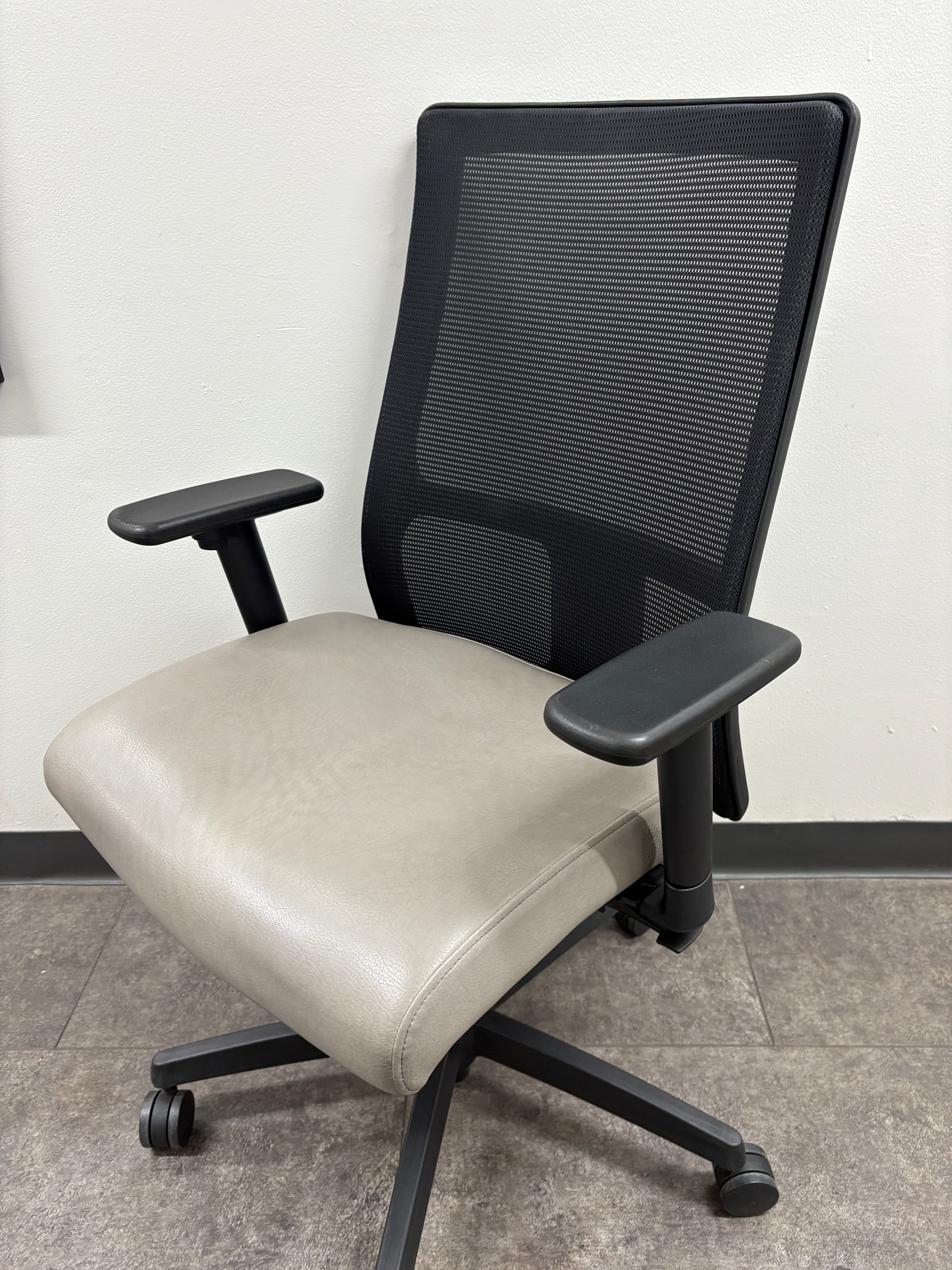 Used Hon Ignition Task Chair - Ergonomic Office Chair for Home & Workspace - Comfortable Adjustable Seat for Long Hours
