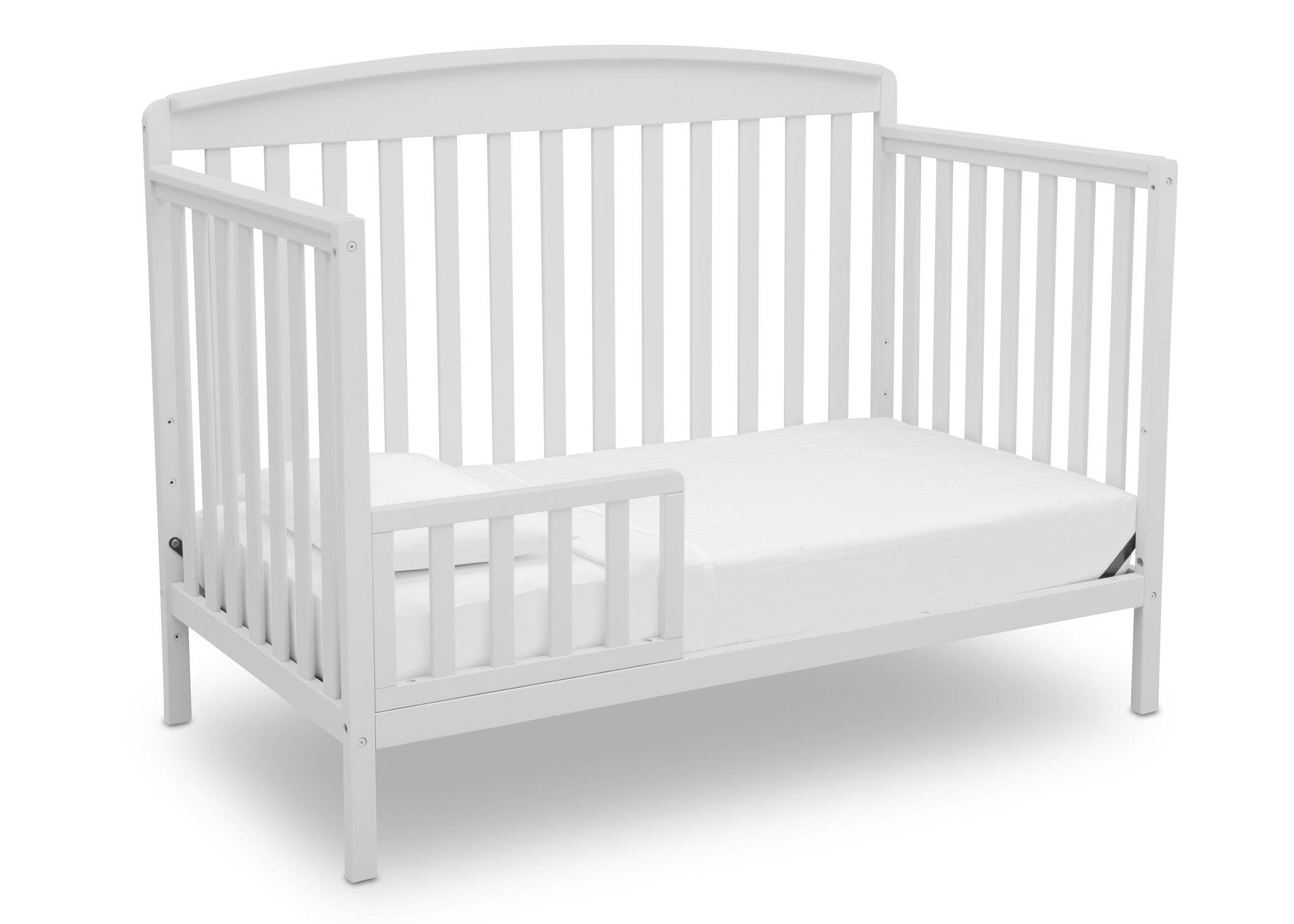 Brayden 4-in-1 Convertible Baby Crib with Toddler Bed & Daybed - Nursery Furniture for Newborns & Kids - Perfect for Bedrooms & Daycare Centers