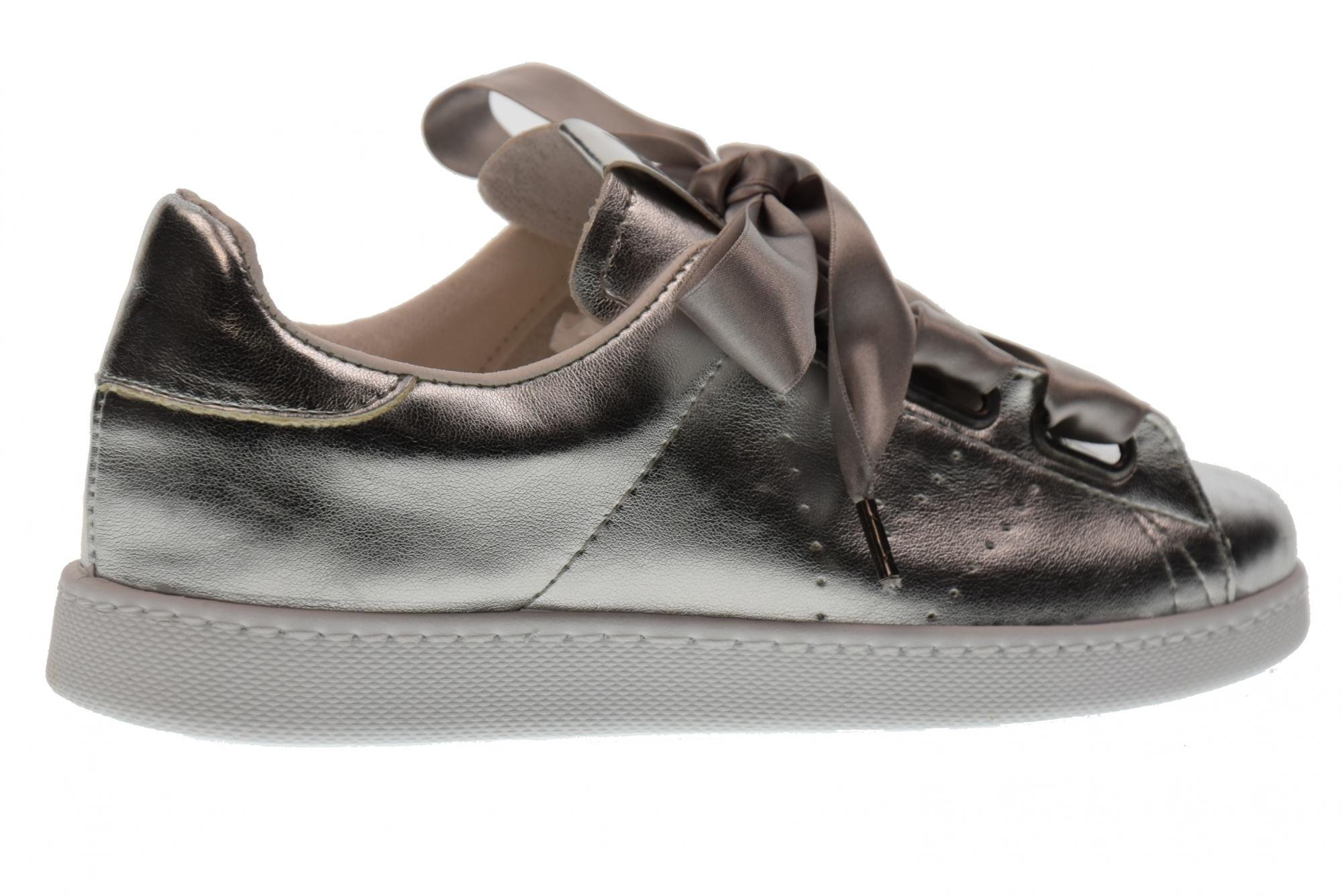 Unisex Metallic Slip-On Sneakers for Adults - Pink | Comfortable & Stylish Casual Shoes for Walking, Running, and Everyday Wear