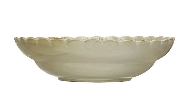 Handmade Green Stoneware Bowl with Scalloped Edge - Durable Ceramic Serving Bowl for Soup, Salad, Pasta - Perfect for Dining, Entertaining & Kitchen Decor