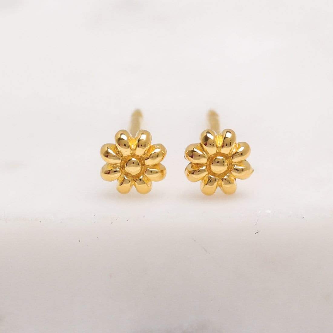 Gold Wild Flower Stud Earrings for Women - Elegant Floral Jewelry for Everyday Wear & Special Occasions