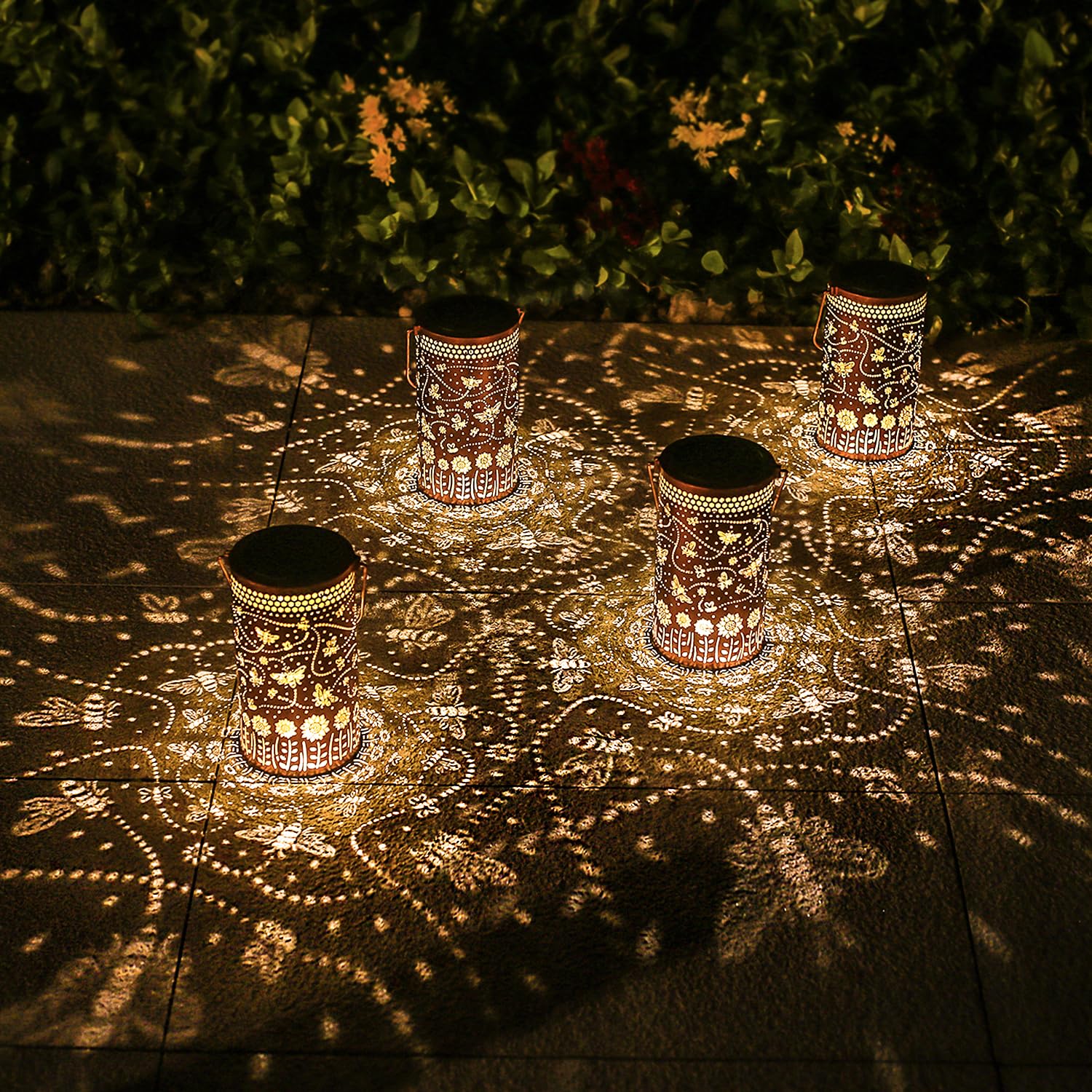 Solar Powered Bee Lanterns - Waterproof Outdoor Hanging Lights with Honeybee Design for Garden, Patio, Yard Decor | Perfect for Pathway Lighting, Tabletop Decoration & Landscape Accents | Ideal Gift for Women & Men