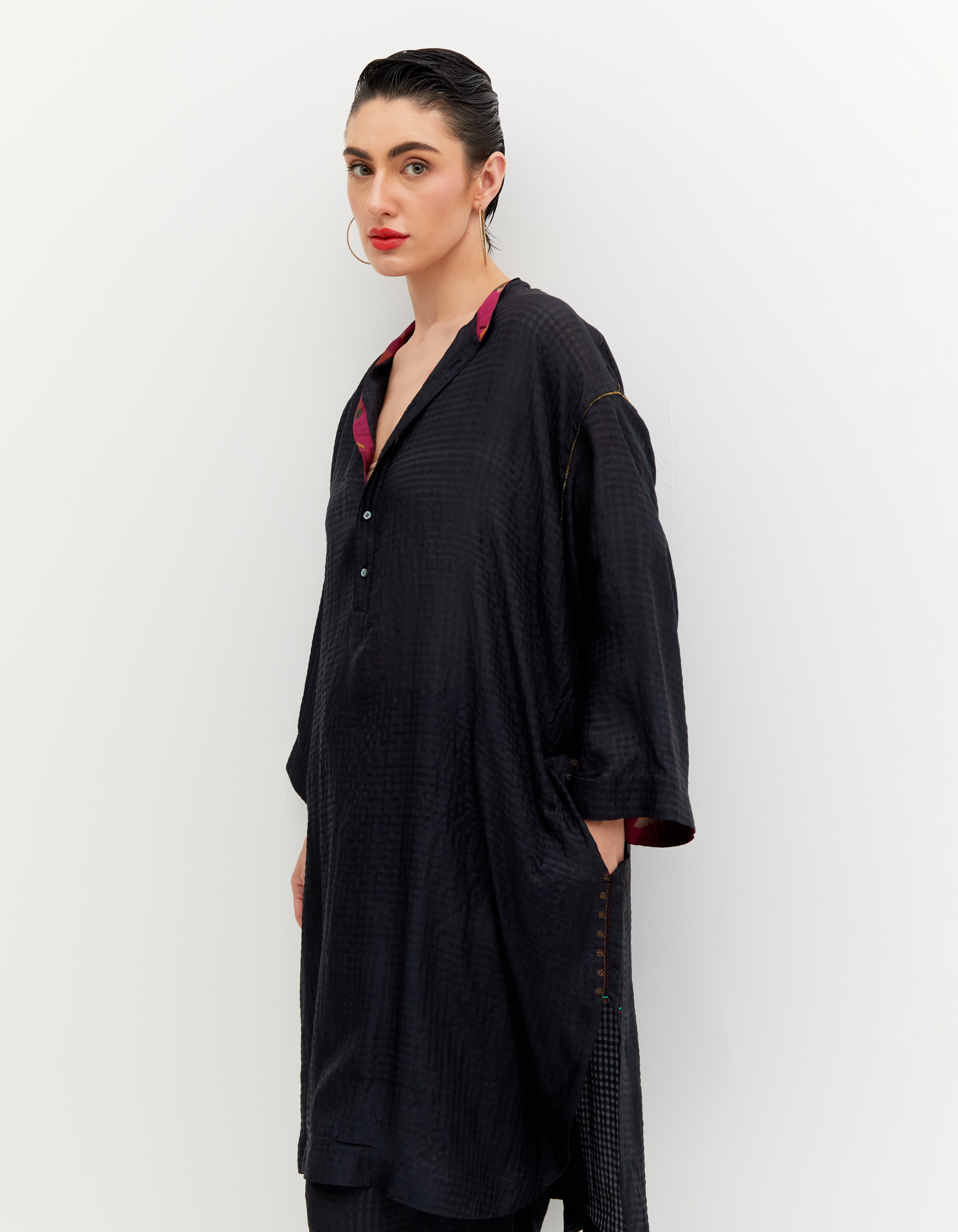 SD Firoza Kurta - Elegant Silk Check Black Indian Tunic for Women | Perfect for Festivals, Weddings & Special Occasions
