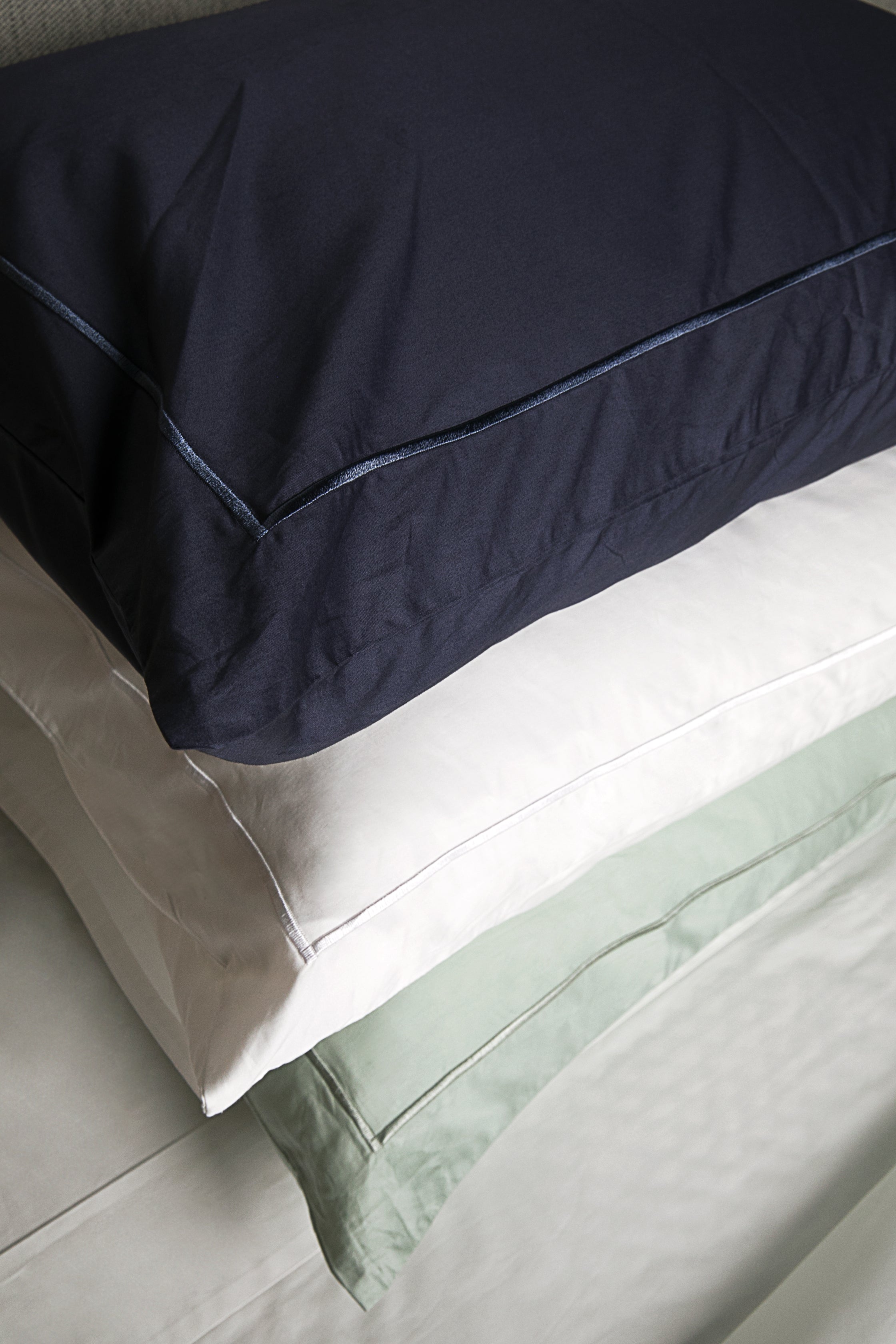 Premium Seafoam King Size Pillowcases Set of 2 - 100% Cotton Soft Bedding for Luxury Comfort - Perfect for Master Bedroom, Guest Room & Hotel Decor