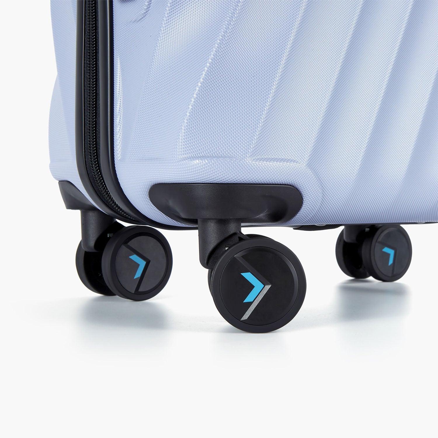 Globetrotter 20 Inch Hardside Spinner Carry-On Luggage - Lightweight Durable Suitcase for Business Travel & Weekend Getaways