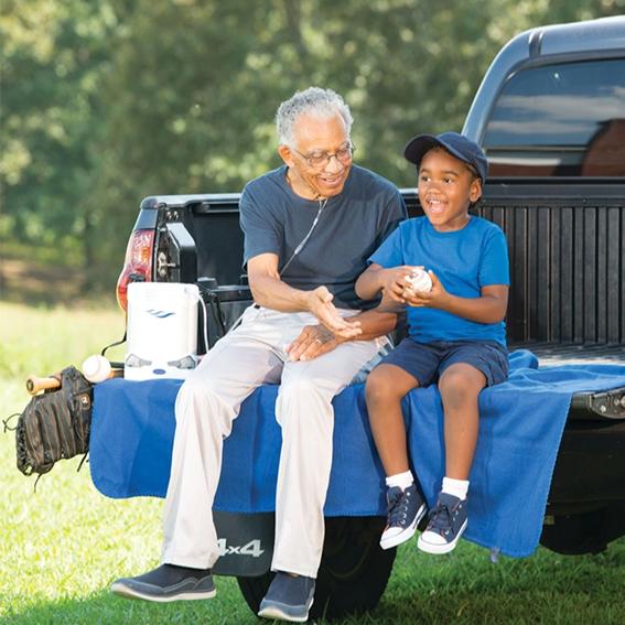FreeStyle Comfort Portable Oxygen Concentrator Machine - Lightweight & Quiet for Travel, Home & Outdoor Use - Ideal for COPD & Oxygen Therapy Patients