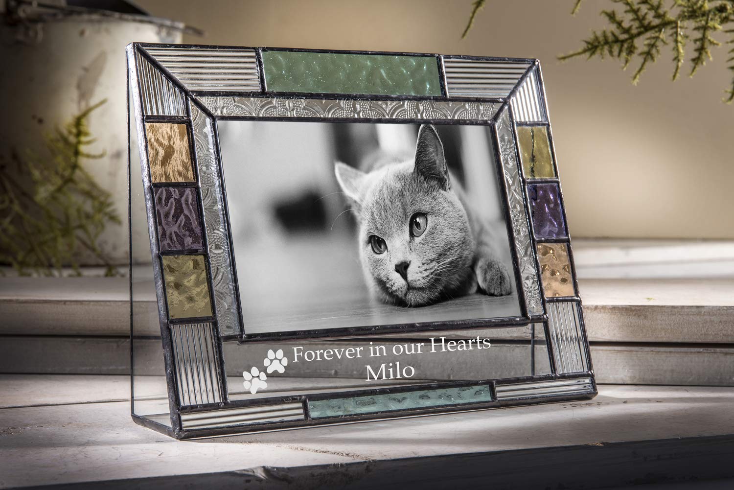 Custom Pet Memorial Frame - Personalized 4x6 Picture Frame with Engraved Name & Paw Prints for Sympathy Gifts