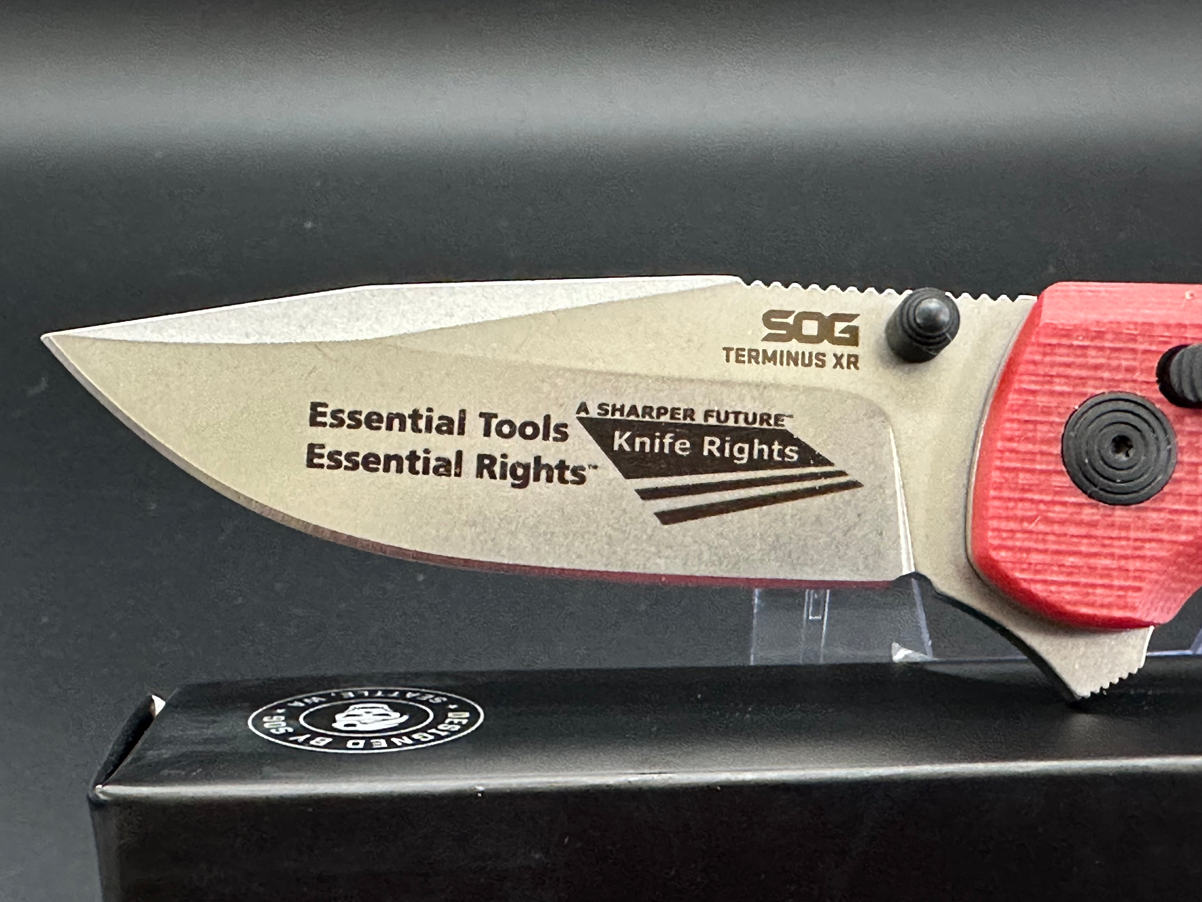 SOG TERMINUS XR Folding Knife - G10 Handle, D2 Steel Blade, Pocket Clip | EDC, Camping, Hiking & Outdoor Survival Gear