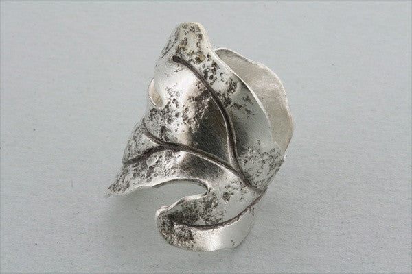Elegant Curled Leaf Ring - Sterling Silver Jewelry for Women, Perfect for Everyday Wear & Special Occasions