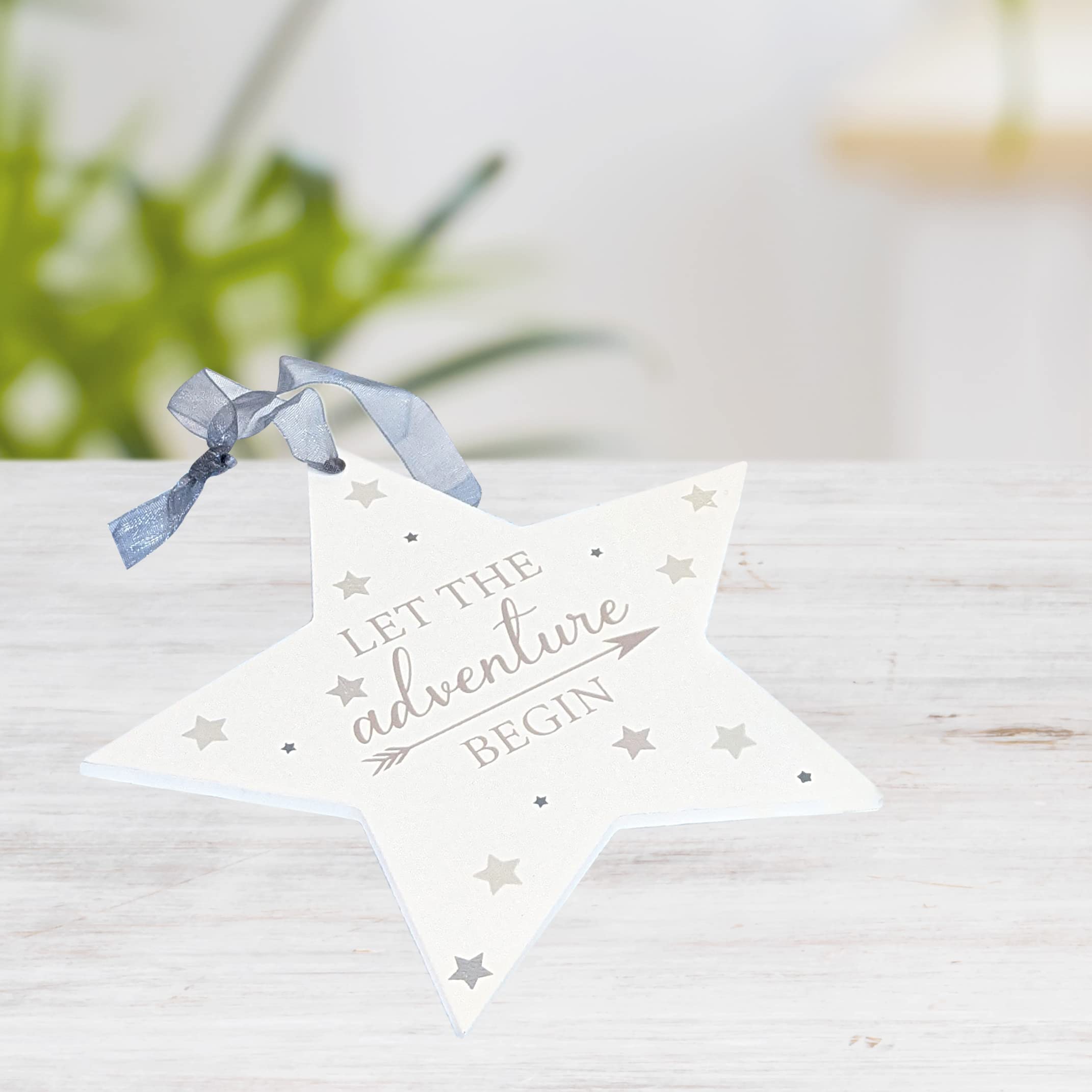 3 Tier Nappy Cake Set - Newborn Baby Boy Gift Keepsake with 9 Pieces (Giraffe, Socks, Baby Towel, Muslins, Plaque) - Perfect Baby Shower & Maternity Gift for Mom to Be - Ideal for Newborn Photo Props, Nursery Decor and Special Occasion Gifting