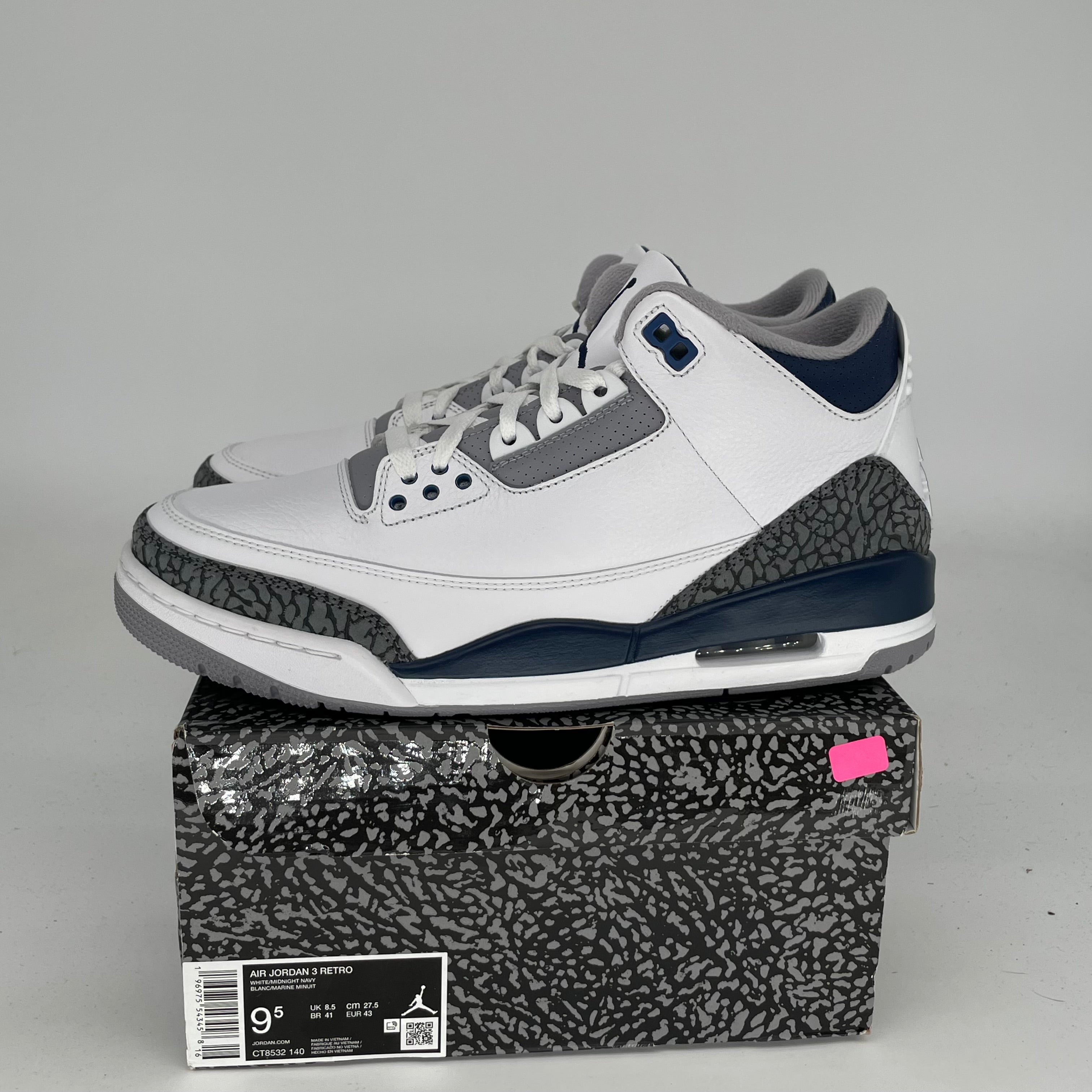AIR JORDAN 3 MIDNIGHT NAVY Men's Basketball Shoes - Size 9.5 (CT8532-140) | Retro Sneakers for Casual Wear, Street Style & Court Performance