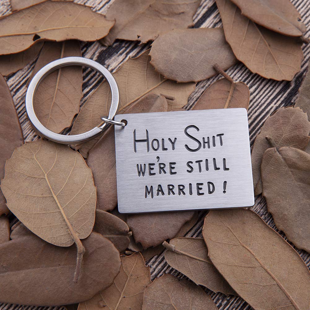 Funny Anniversary Keychain Gift Set for Couples - Personalized Husband Wife Valentine's Day, Birthday & Wedding Gifts (5th, 10th, 20th Year) - Cute Romantic Gag Keychain for Him & Her - Perfect for Anniversaries, Date Nights & Special Occasions
