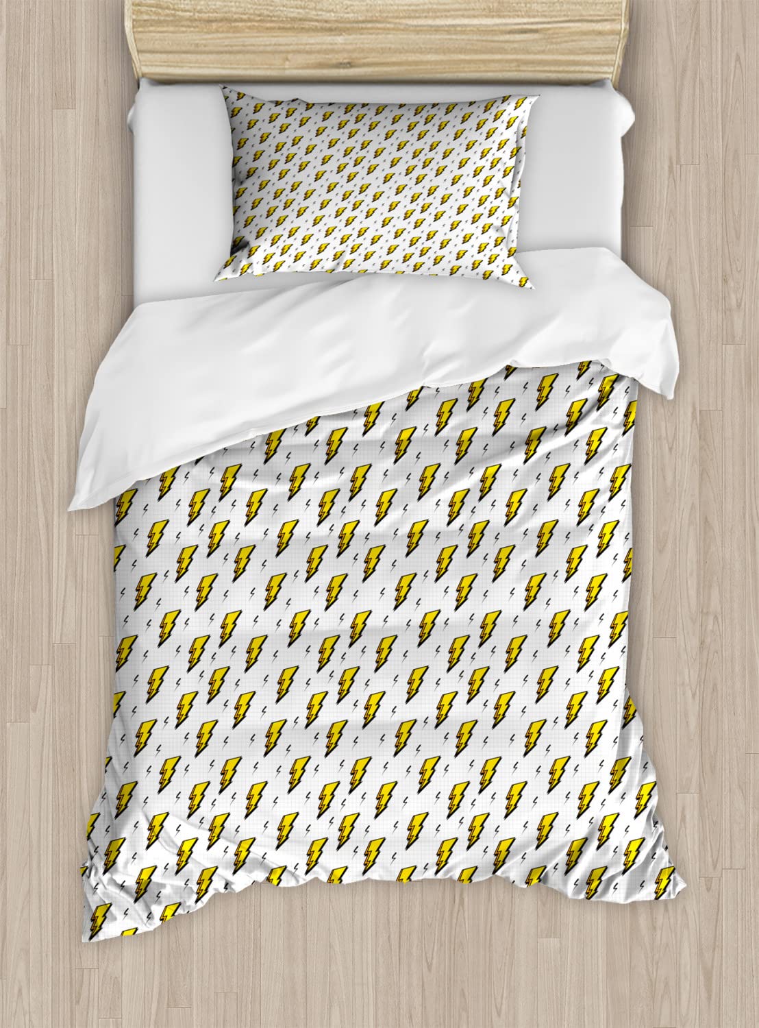 Ambesonne Vintage 80s Thunder Bolts Abstract Duvet Cover Set - 2 King Size Duvet Covers & 4 Pillowcases - Yellow Black White Retro Bedding - Perfect for Retro Themed Bedrooms, Guest Rooms & Dorm Decor