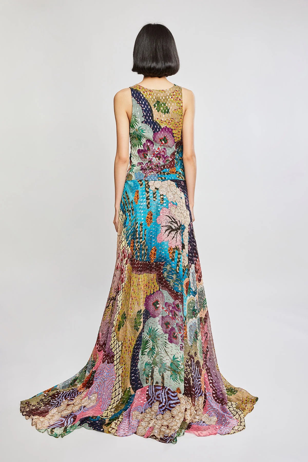 Amatller Gown - Elegant Women's Evening Dress for Prom, Wedding & Special Occasions | Formal Gown with Flowy Silhouette