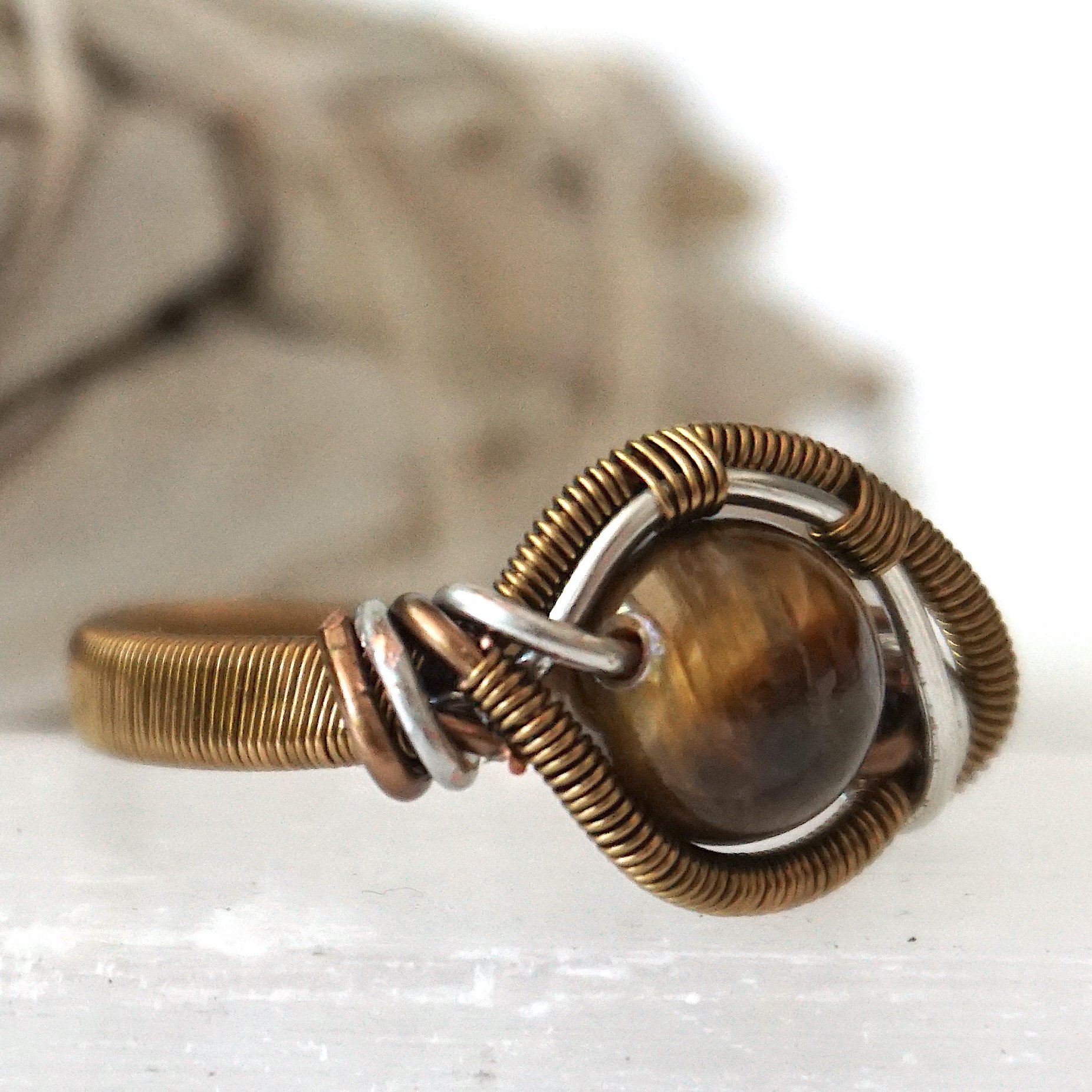 Tiger's Eye Gemstone Ring - Antique Bronze & Silver Plated Jewelry for Women | Spiritual Healing, Protection & Elegant Fashion Accessory