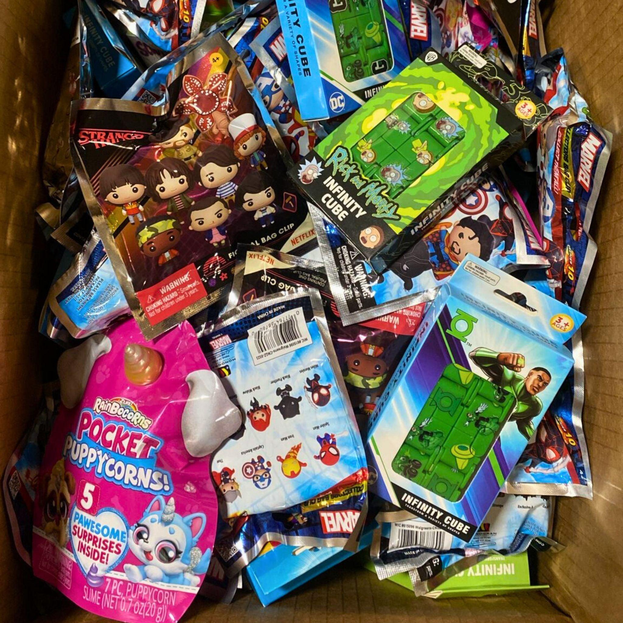 85 Pcs Assorted Pocket Puppycorns, Marvell Collectors, Looney Tunes & Stranger Things Action Figures - Bulk Toy Set for Kids Birthday Party Favors, Classroom Rewards & Collectible Display