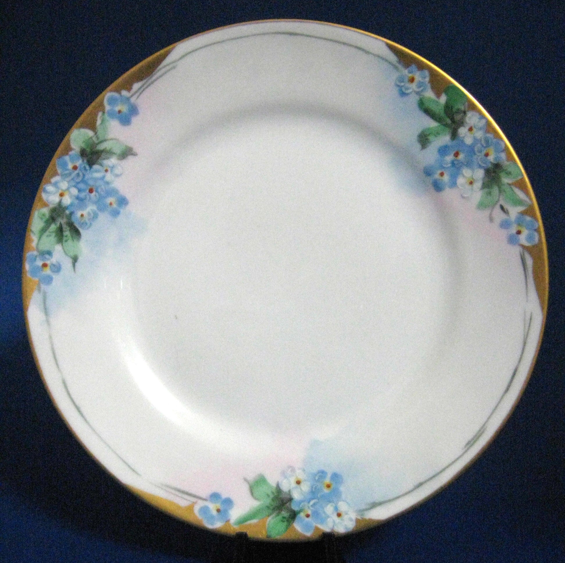Vintage Hand-Painted Forget-Me-Nots Porcelain Plate - 6.5 Inch Japanese Art Plate from 1910-1920s - Perfect for Antique Collectors & Home Décor