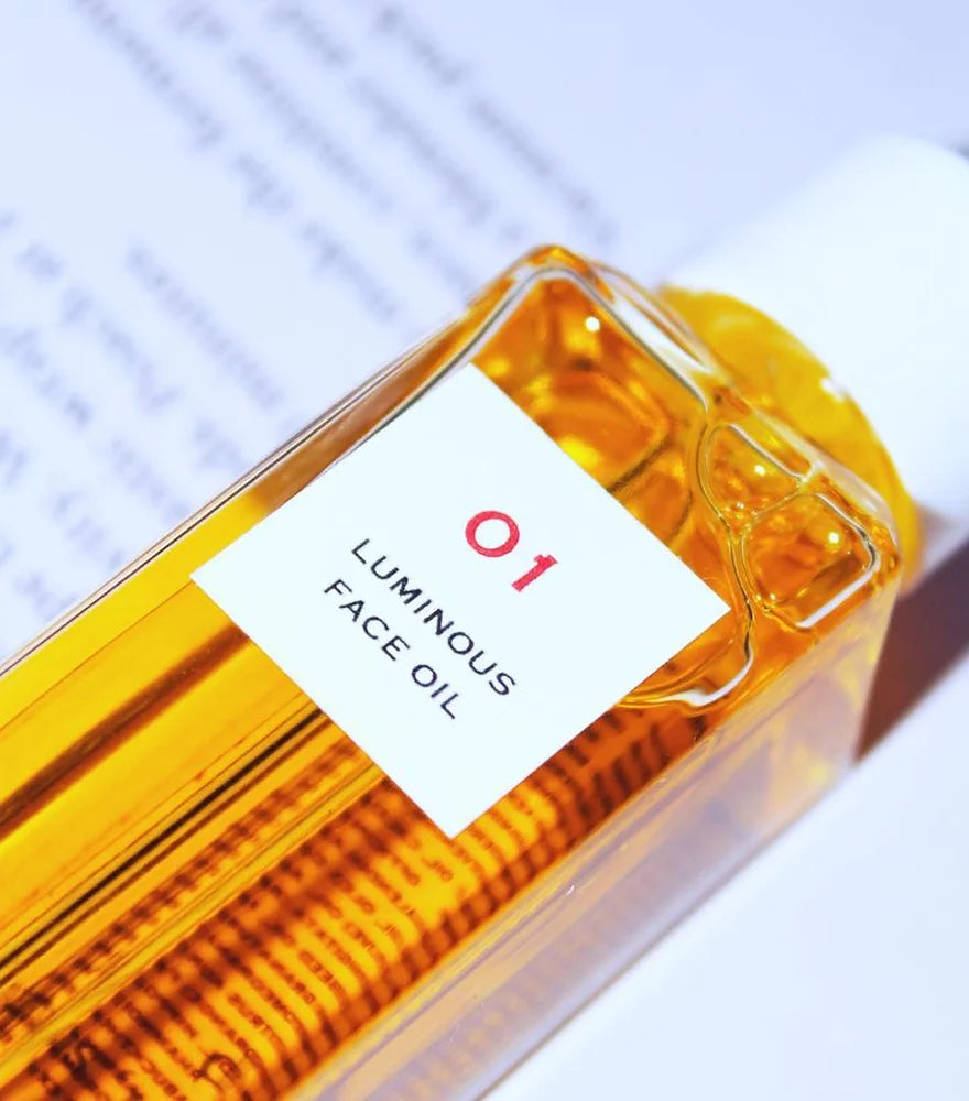 01 Luminous Face Oil - Brightening & Hydrating Facial Oil for Glowing Skin | Day & Night Moisturizer for Dry, Dull Skin - Perfect for Daily Skincare Routine & Makeup Prep