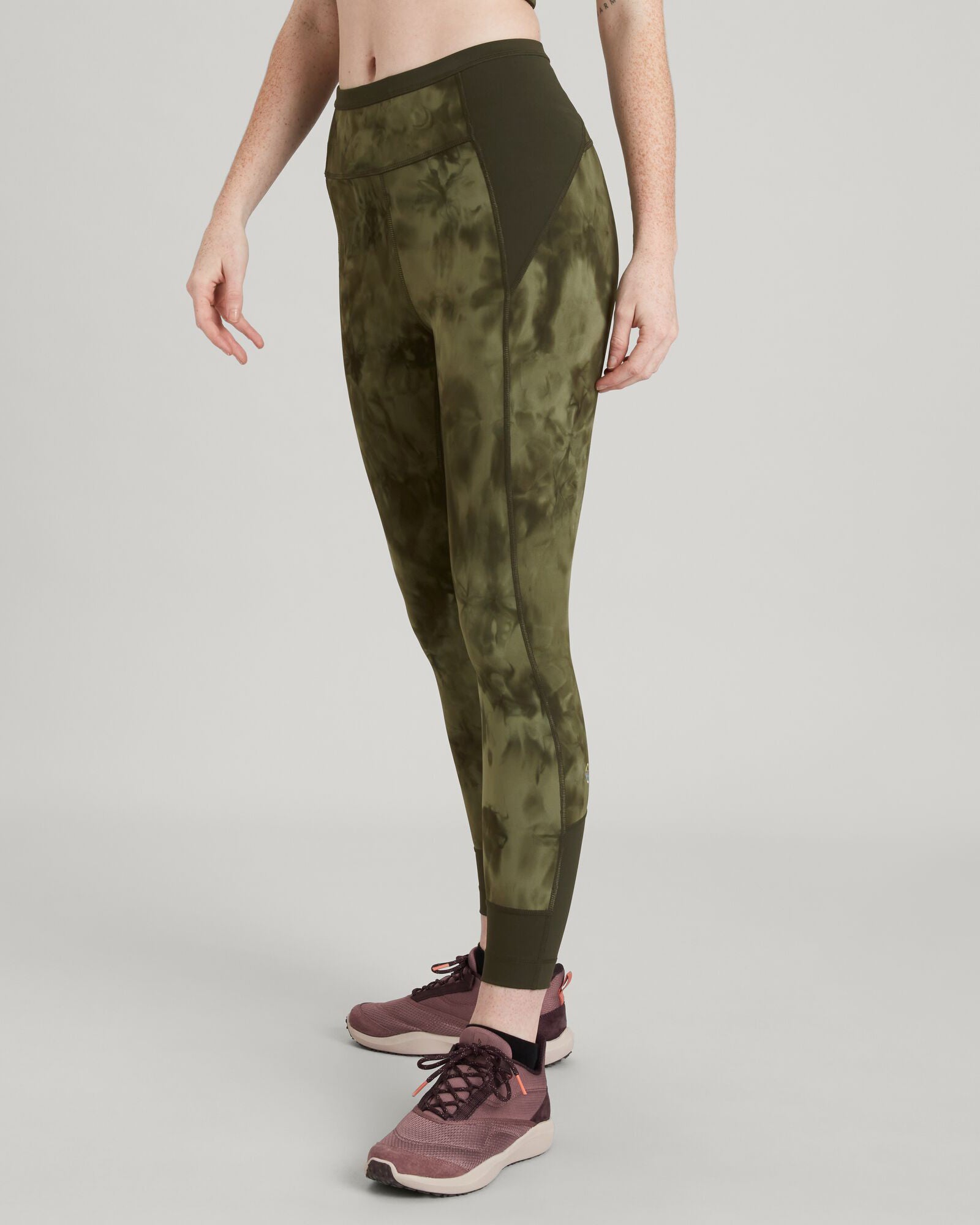 WELL.DER.NESS Women's 7/8 Yoga Leggings - Beech Sunburst Print High Waist Workout Pants for Running, Gym & Lounge Wear