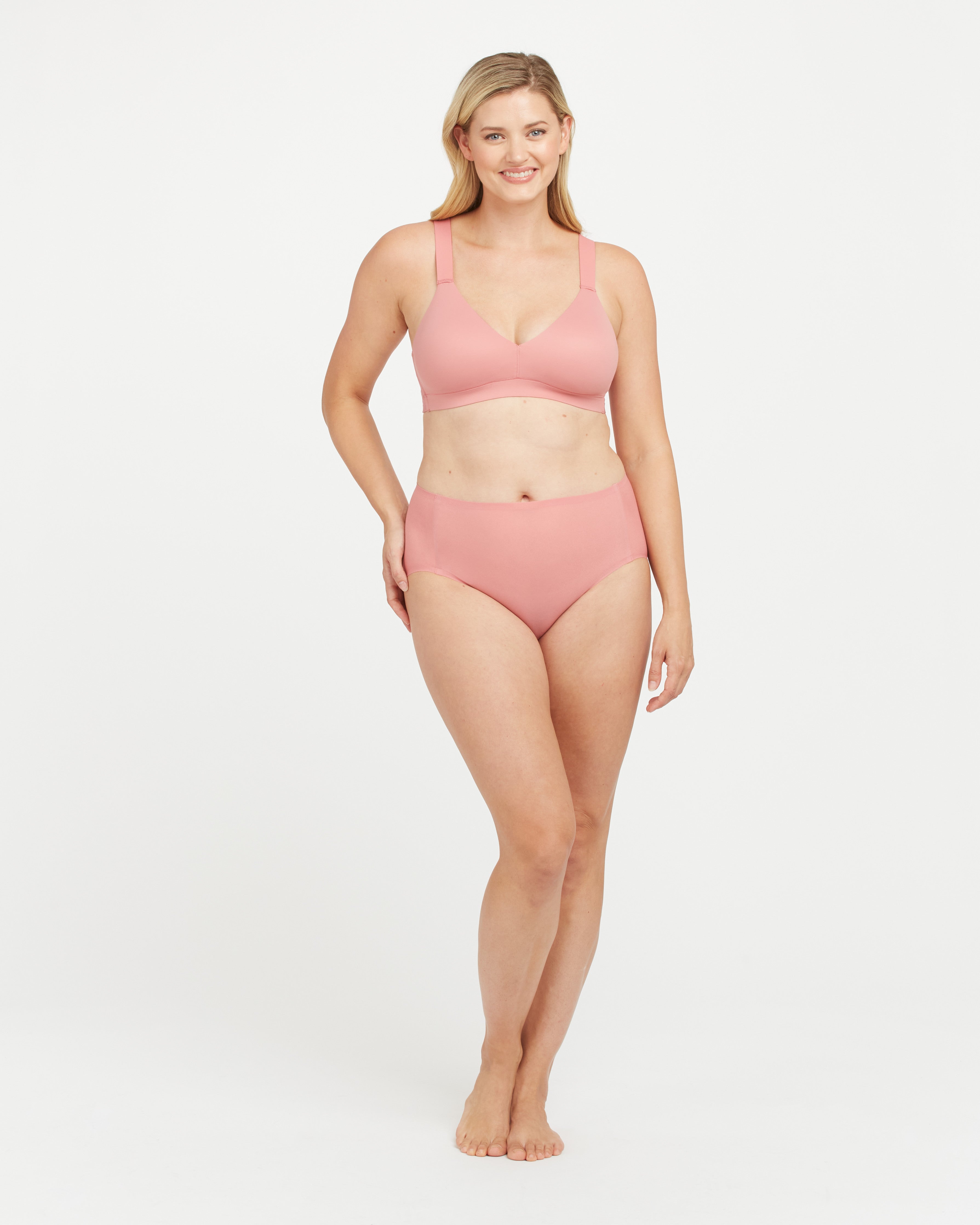 SPANX Smooth Comfort Lightly Lined Bralette - Wireless Support for Everyday Wear, Yoga & Lounge
