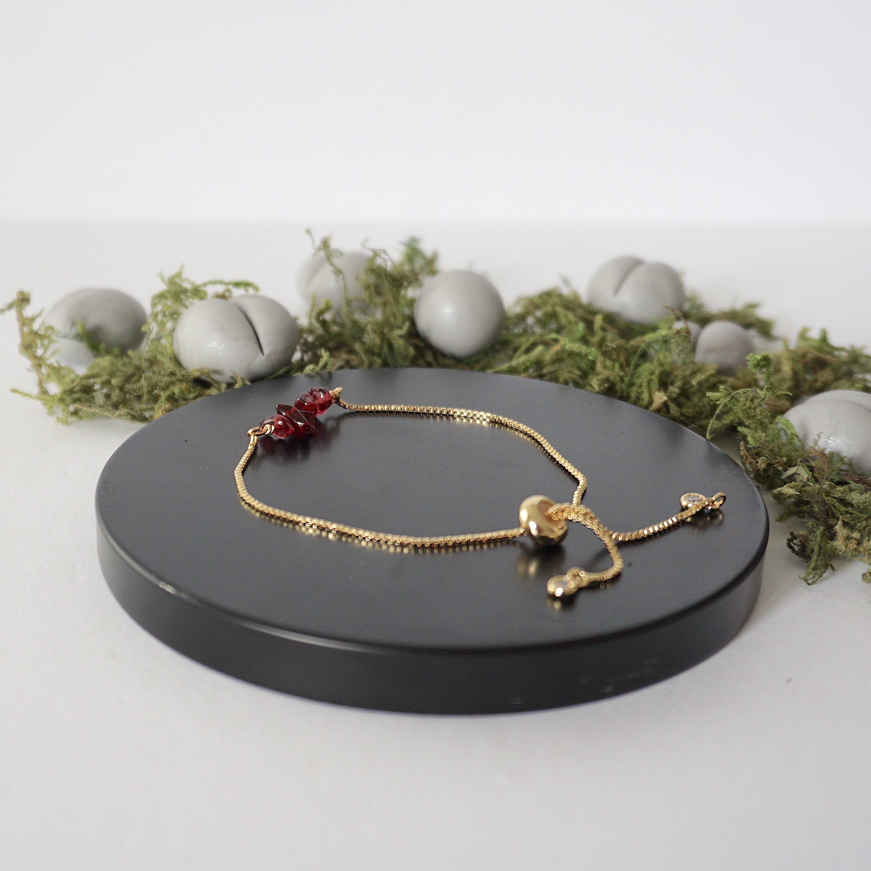 Elegant Gold Plated Adjustable Garnet Bolo Crystal Bracelet for Women | Boho Chic Jewelry Gift for Birthday, Anniversary & Special Occasions | Perfect for Parties, Weddings & Everyday Wear