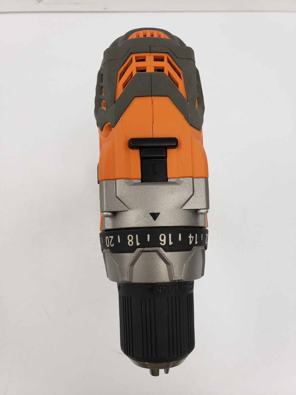 Ridgid R86008 18V Cordless Drill Driver Kit with Battery and Charger - Powerful & Lightweight for DIY Projects, Home Repairs, and Construction Work