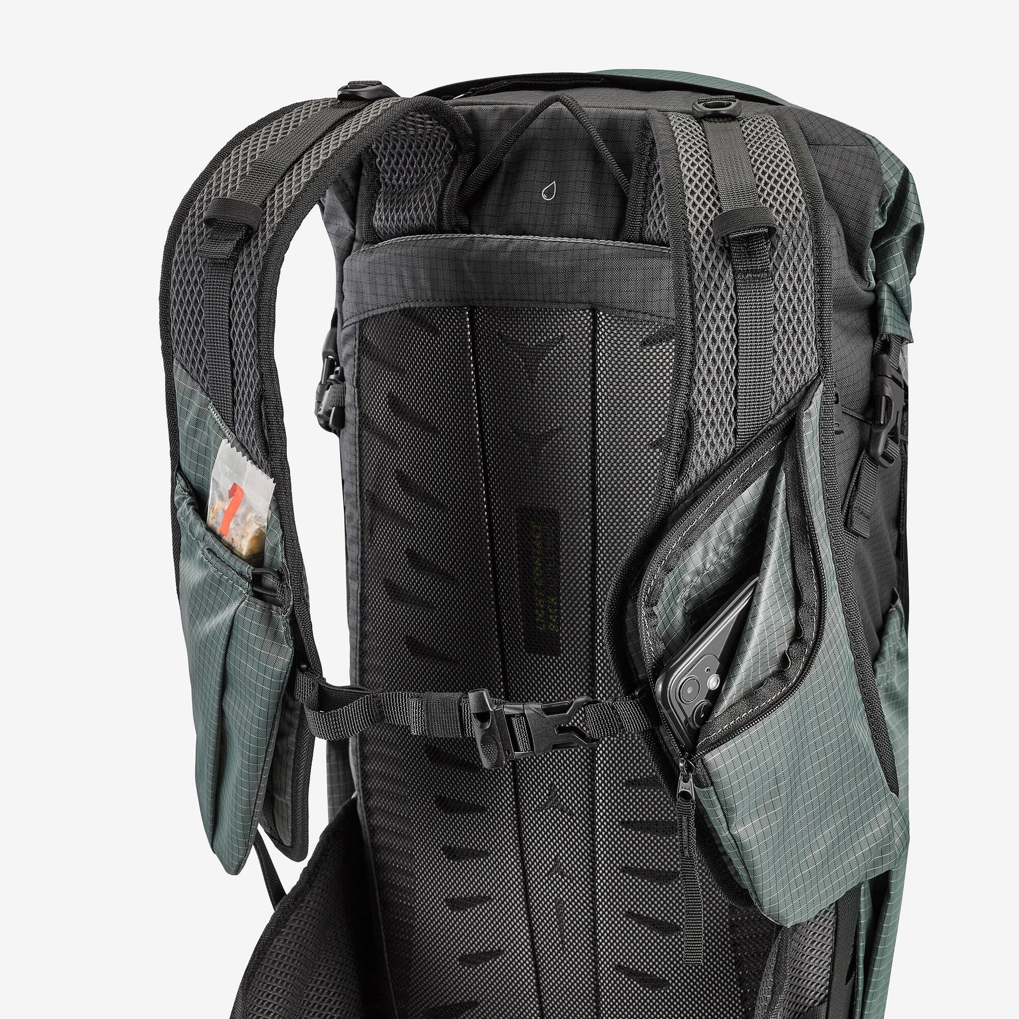 Quechua MH500 22L Lightweight Hiking Backpack - Waterproof Daypack for Outdoor Adventures, Camping & Travel | Perfect for Hiking, Trekking & Daily Commute