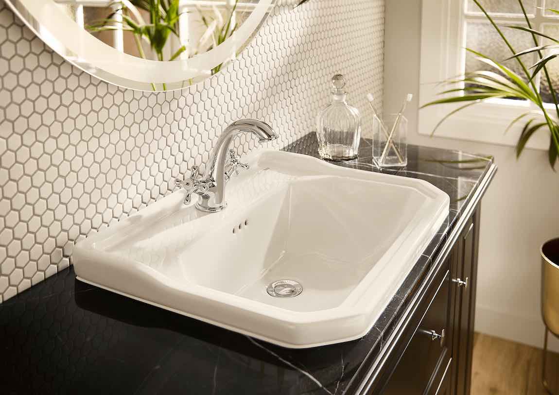 Hexagon Porcelain Mosaic Tile White 1