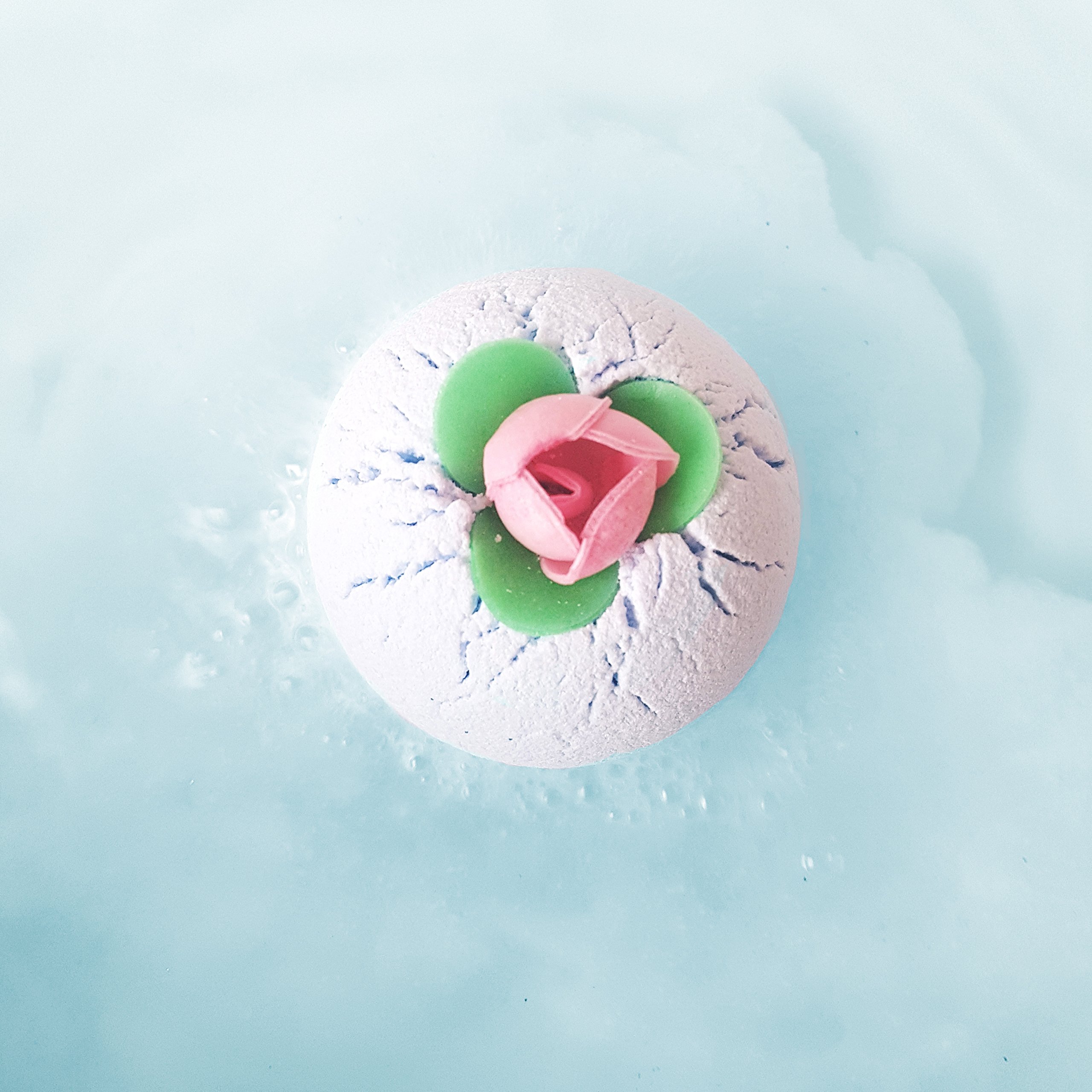 Bomb Cosmetics Time For Tea Handmade Gift Set - Luxurious Bath Bombs & Soap Collection - Perfect for Spa Day, Self-Care & Thoughtful Gifts