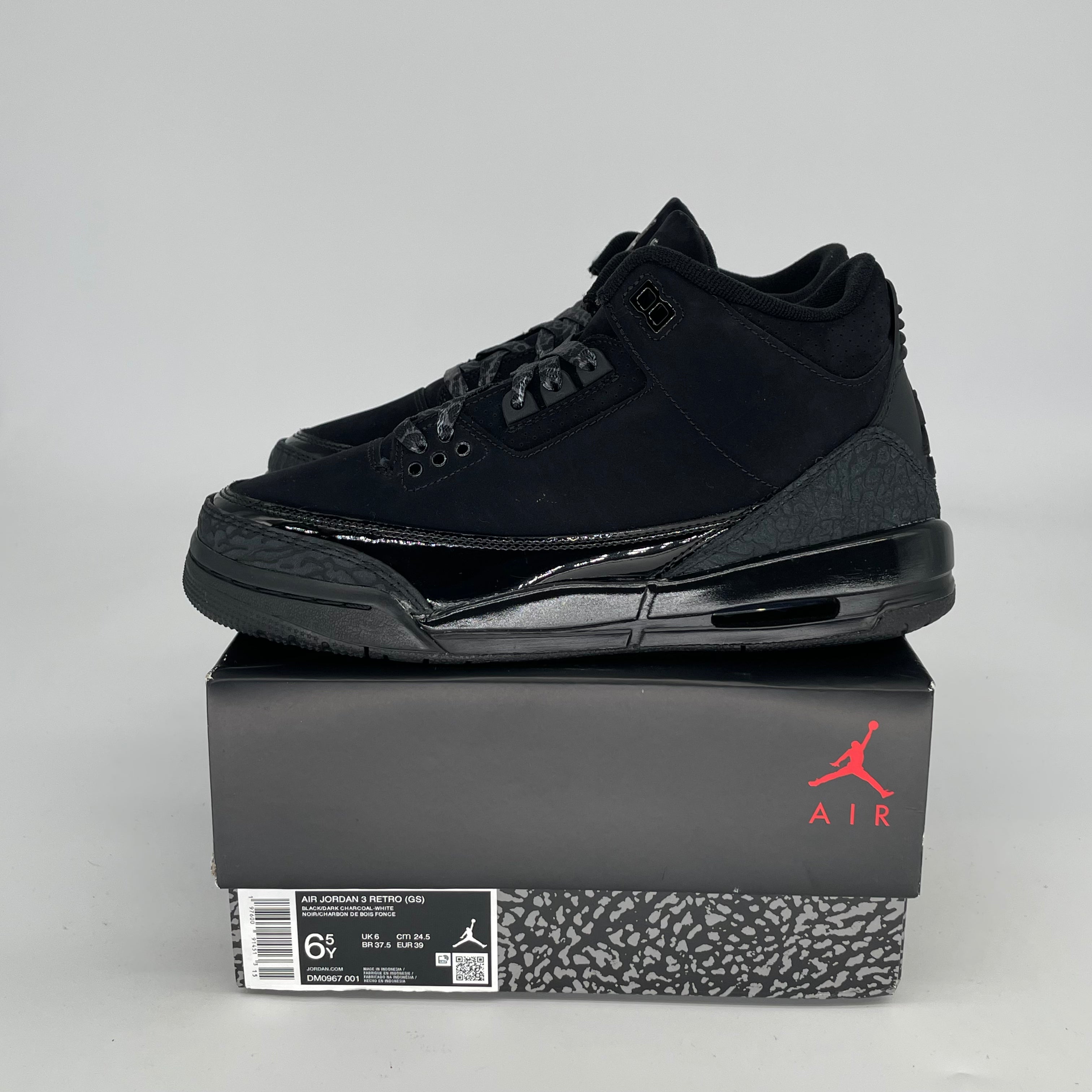 Original Air Jordan 3 Retro 'Black Cat' Men's Basketball Shoes Size 6.5/8W (DM0967-001) - Perfect for Streetwear & Sneaker Collectors