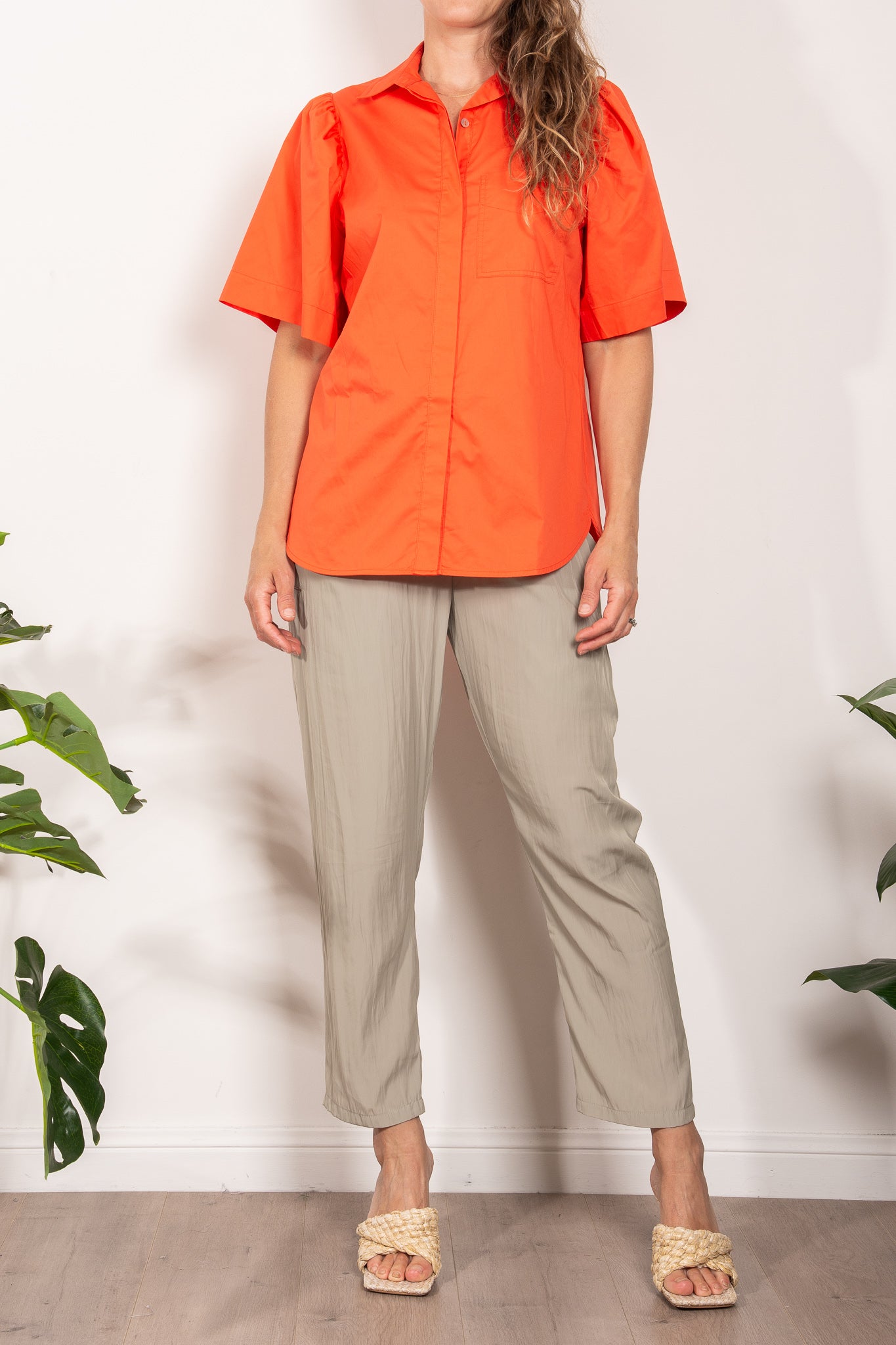 Layer'd Sanda Shirt for Men - Lightweight Casual Button Down Shirt with Breathable Fabric - Perfect for Summer, Beach, and Outdoor Activities