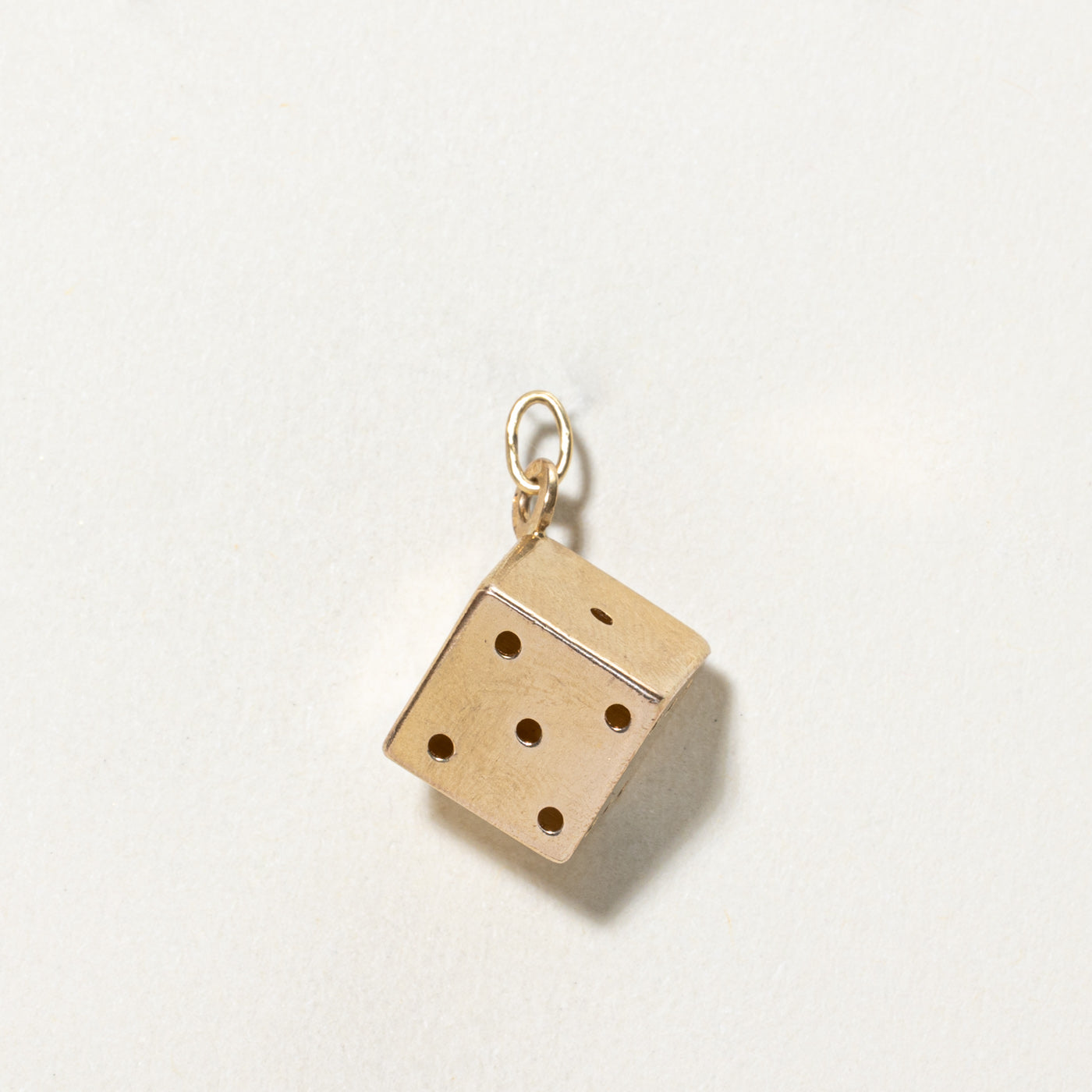 Vintage Italian 18K Yellow Gold Dice Charm Pendant - Elegant Jewelry for Necklace, Bracelet & Gift Giving - Perfect for Casino Night, Birthday & Special Occasions