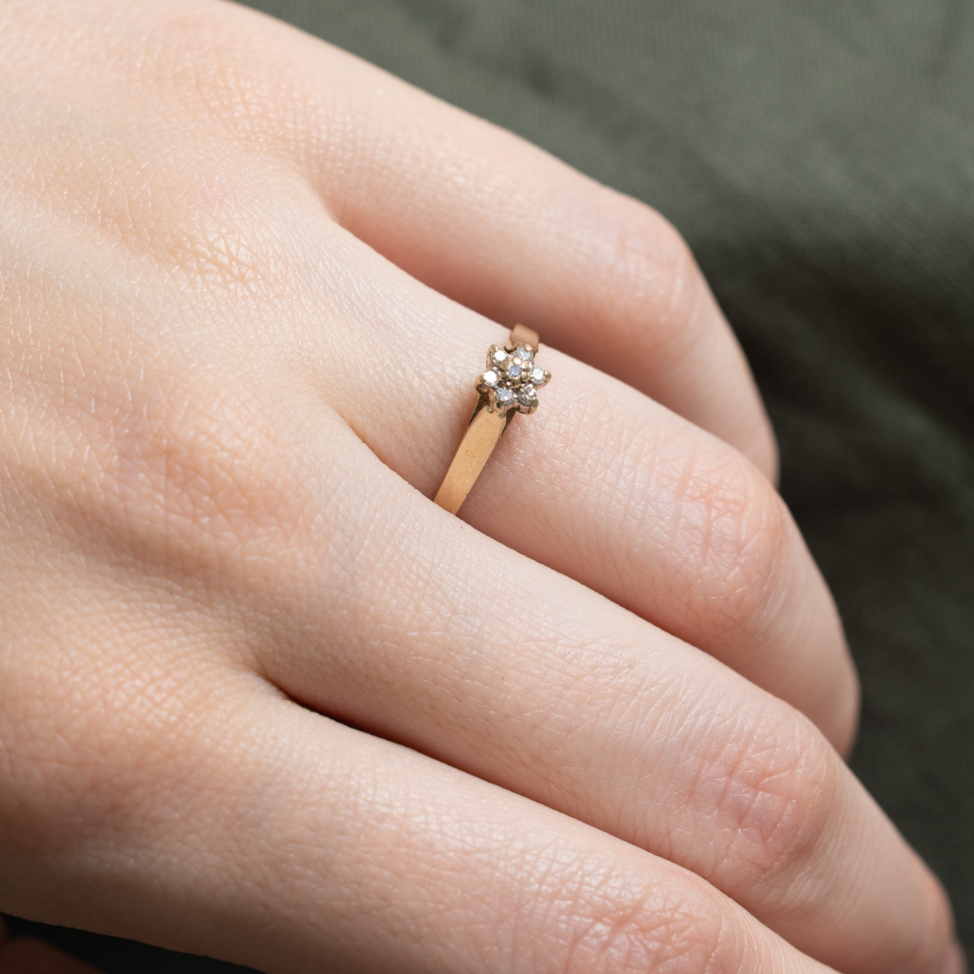 10K White Gold Diamond Petal Petite Ring | 0.04ctw | Size 5.25 | Elegant Wedding Band, Anniversary Gift for Her, Everyday Jewelry for Women
