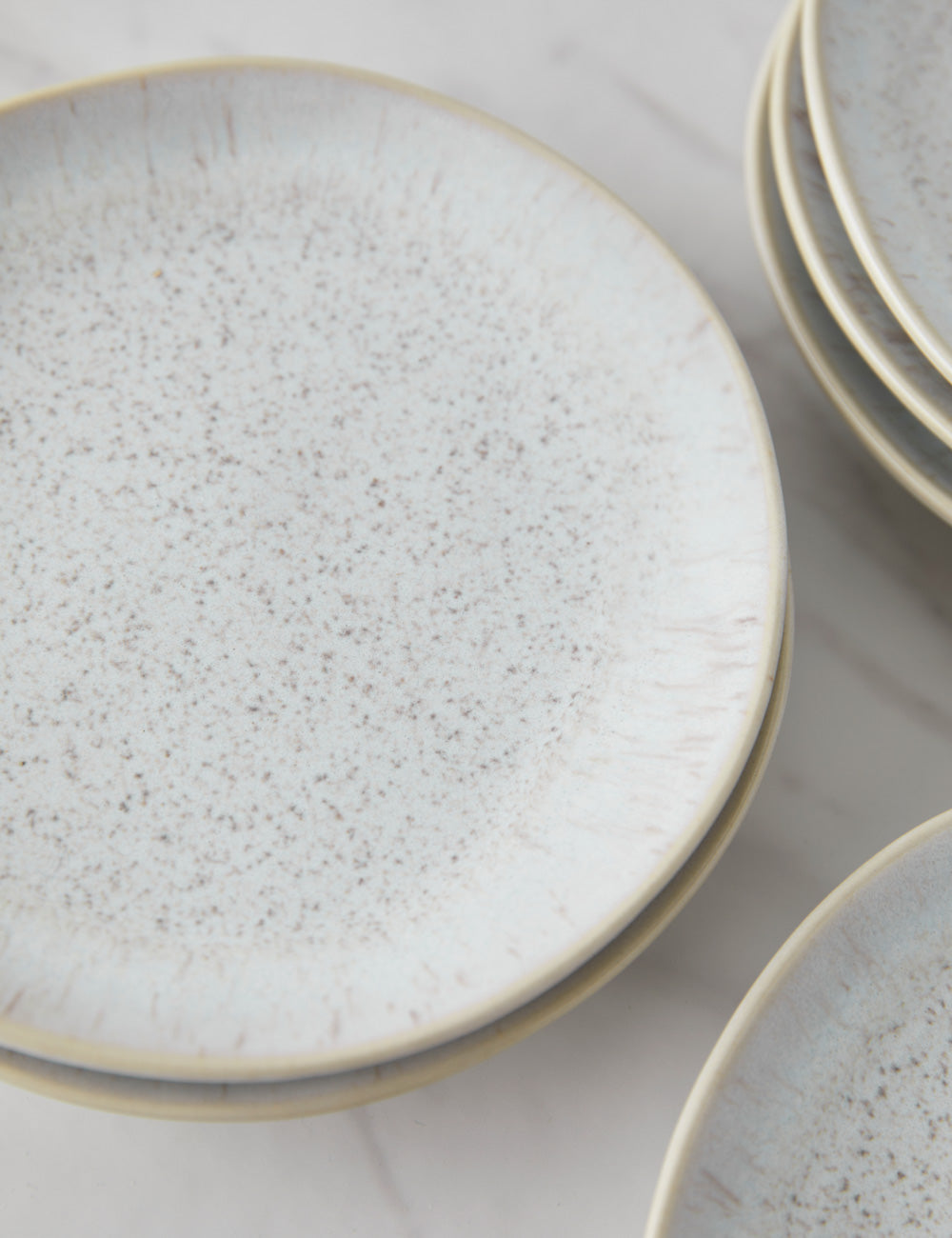 Casafina Eivissa Stoneware Dinnerware Set - Durable & Stylish Ceramic Plates, Bowls & Mugs for Everyday Dining & Entertaining