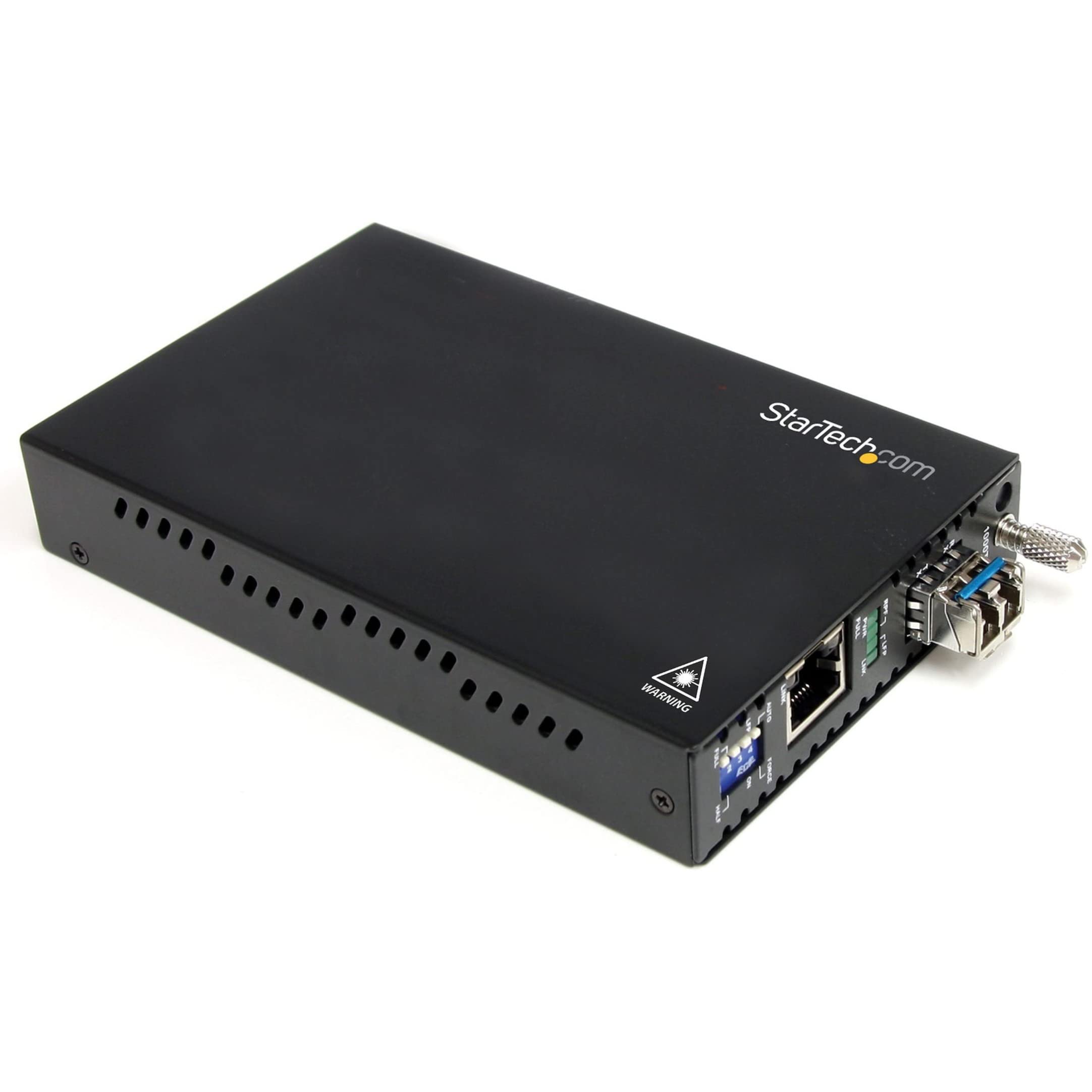 StarTech.com ET91000LC2 1000Mbps Gigabit Ethernet Fiber Media Converter with LC Connector - 550m Range for High-Speed Network Extension | Ideal for Office, Data Center & Industrial Networking
