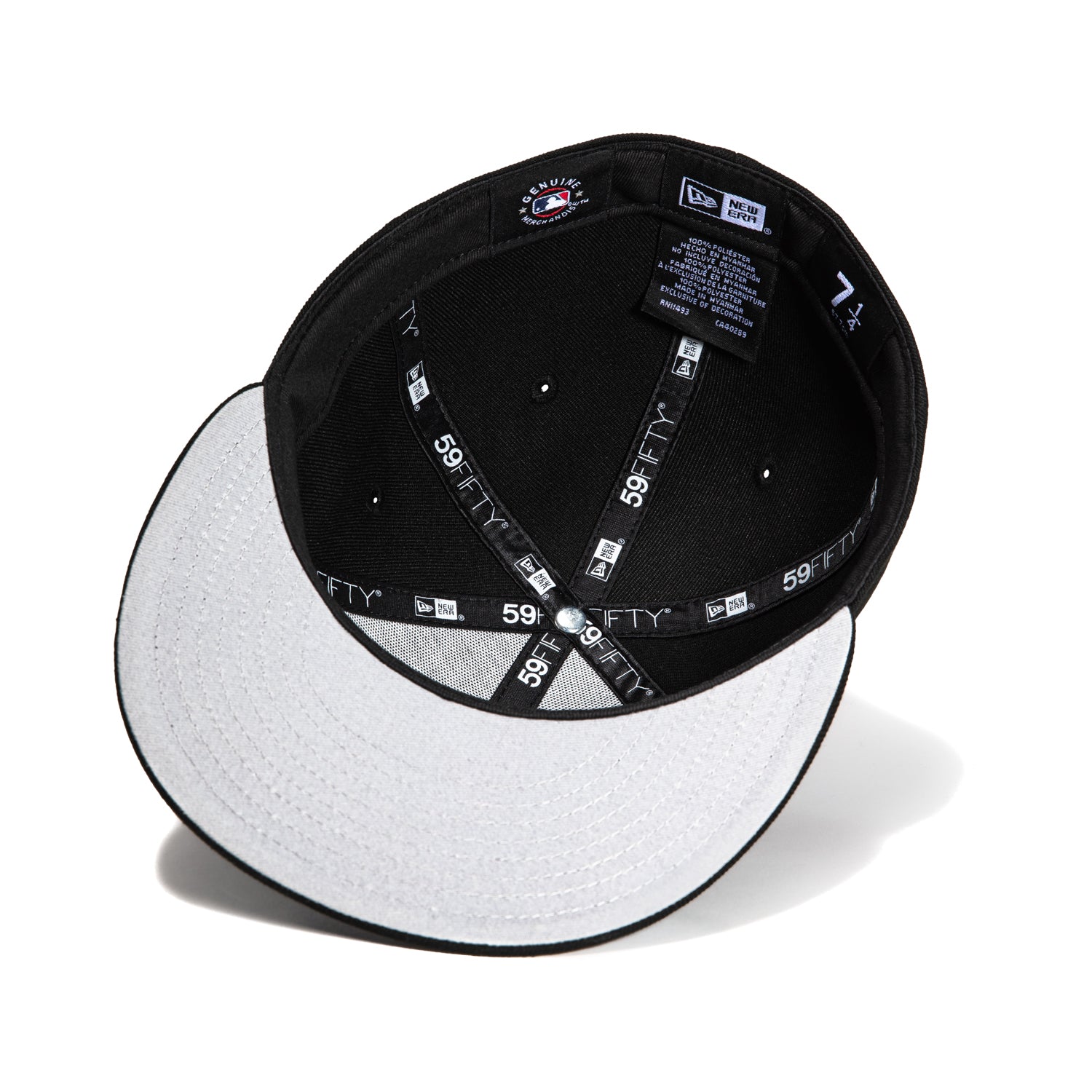 New Era 59Fifty New York Yankees Baseball Cap - Adjustable Black & White Snapback Hat for Men & Women | Perfect for Baseball Games, Streetwear Fashion & Sports Fans