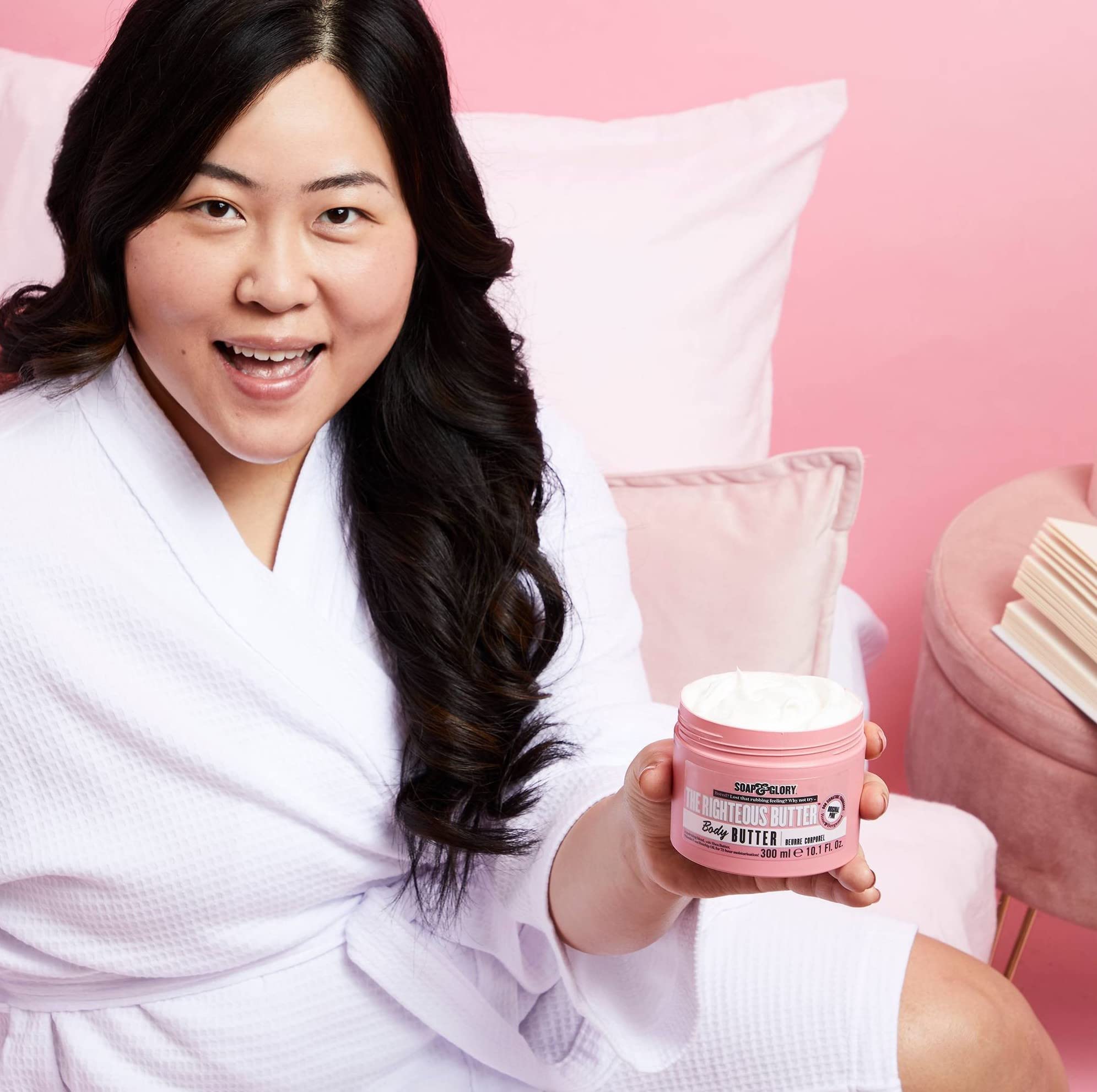 Soap & Glory The Righteous Body Butter - Hydrating Vegan Moisturizer for Dry Skin with Shea Butter, Vitamin E & Rosehip Oil | Rich Cream for Women & Men | 300ml | Perfect for Daily Hydration & Post-Shower Care