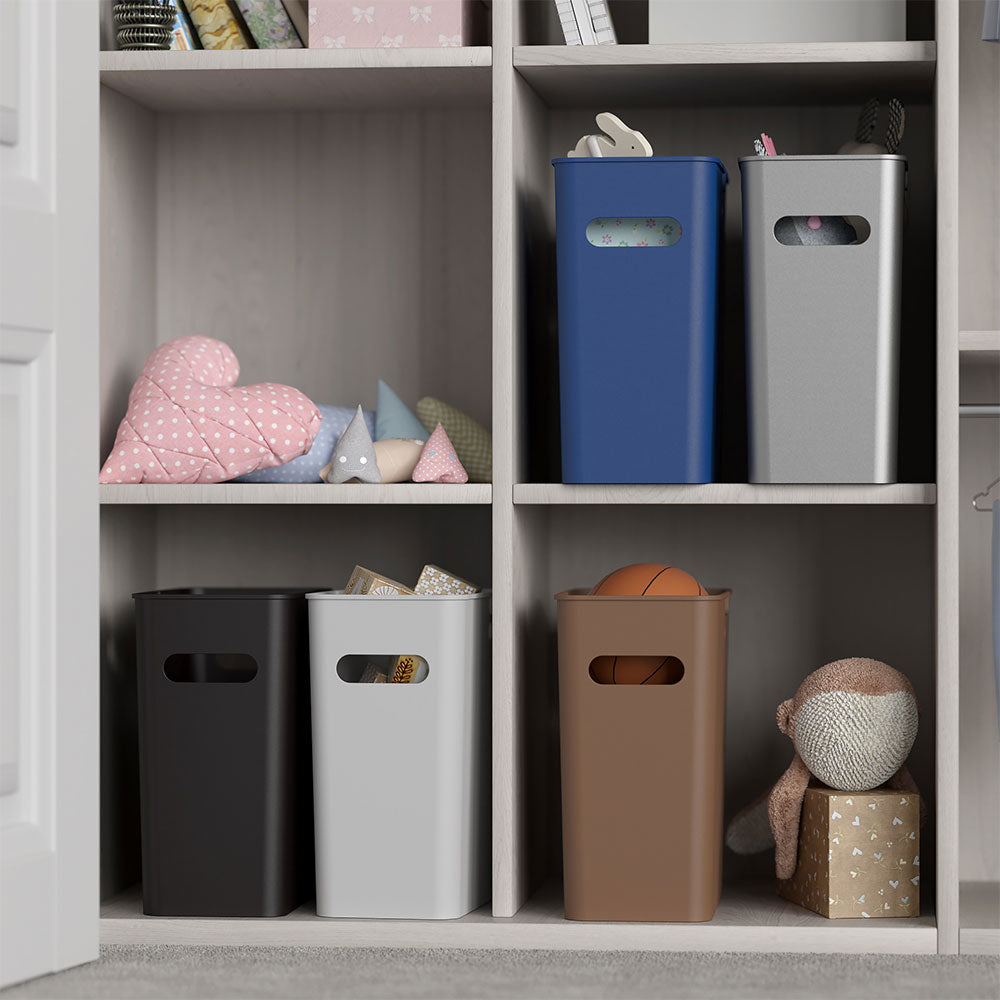 16L SlimGiant Metal Trash Can - 4.2 Gallon Stainless Steel Waste Bin for Office, Kitchen & Bathroom - Modern Silver Garbage Bin with Lid for Home & Office Use