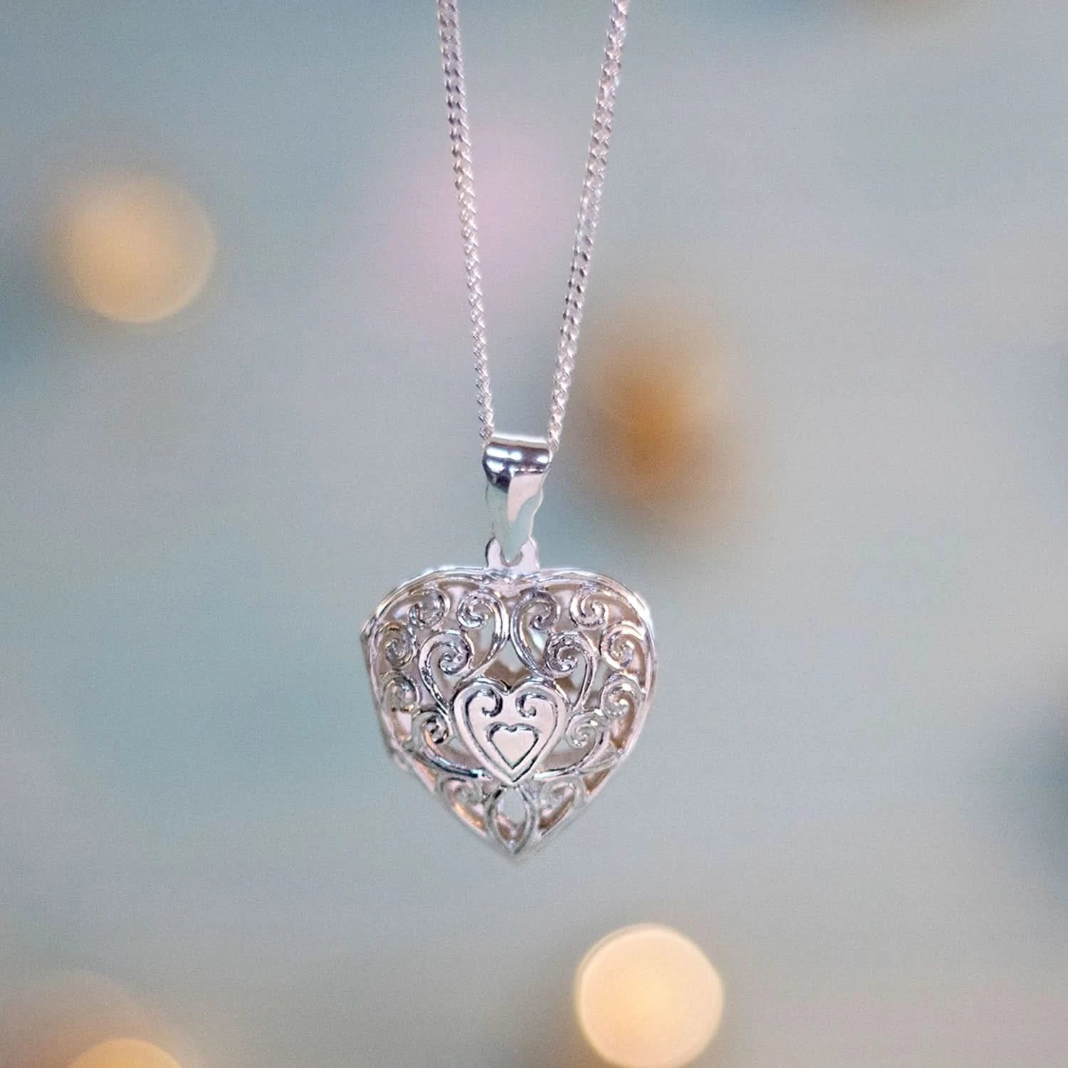 Silver Heart Locket Necklace for Women - Romantic Gift for Valentine's Day, Anniversary & Special Occasions
