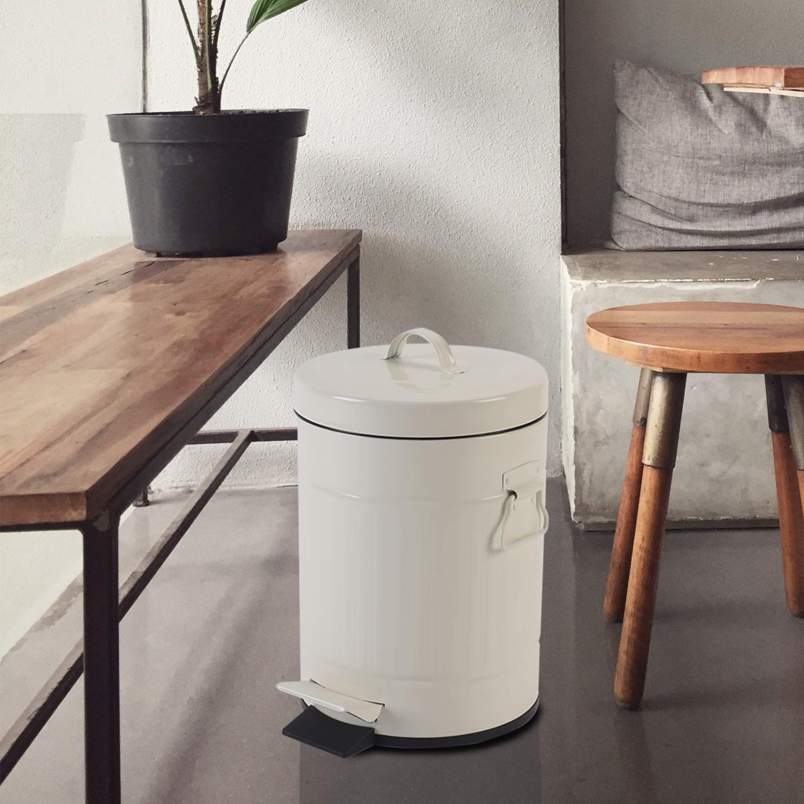 Retro Step Trash Can with Lid - 5L/1.3 Gallon Small Bathroom & Bedroom Garbage Bin - Soft Close Vintage Waste Basket for Home, Office - Glossy Cream White | Perfect for Bathrooms, Bedrooms & Home Offices