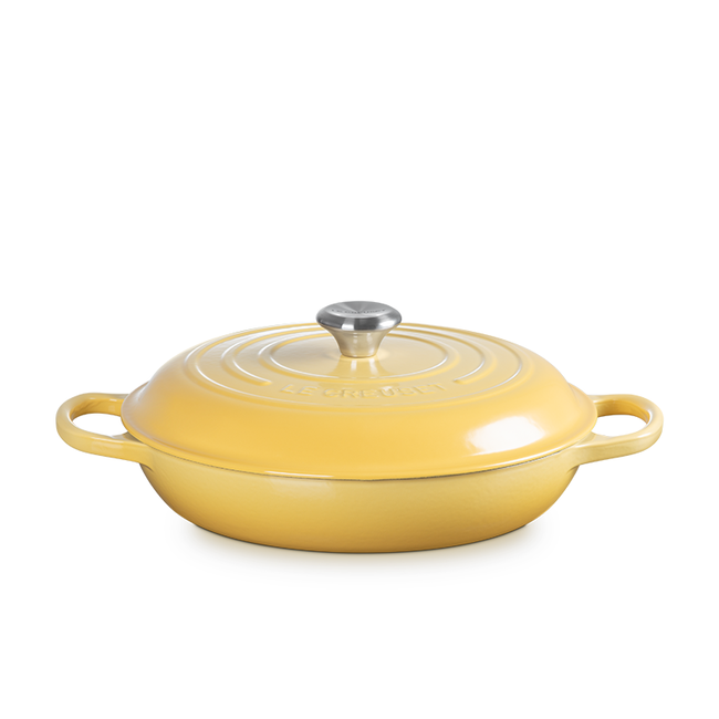 Le Creuset Camomille 3.5 Quart Enameled Cast Iron Braiser - Perfect for Slow Cooking, Roasting & Serving Dishes Family Style