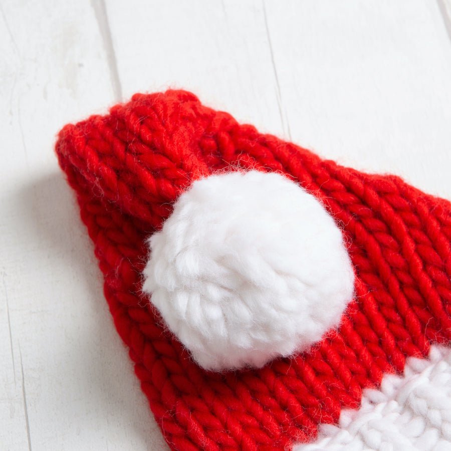Kids Santa Hat Knitting Kit - DIY Christmas Craft for Children - Perfect for Holiday Gifts & Family Activities