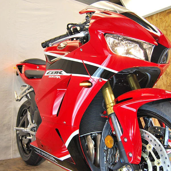 Honda CBR 600RR Front Turn Signals (2013-2022) - LED Motorcycle Indicators for Enhanced Visibility & Safety - Perfect for Street Racing & Daily Commuting