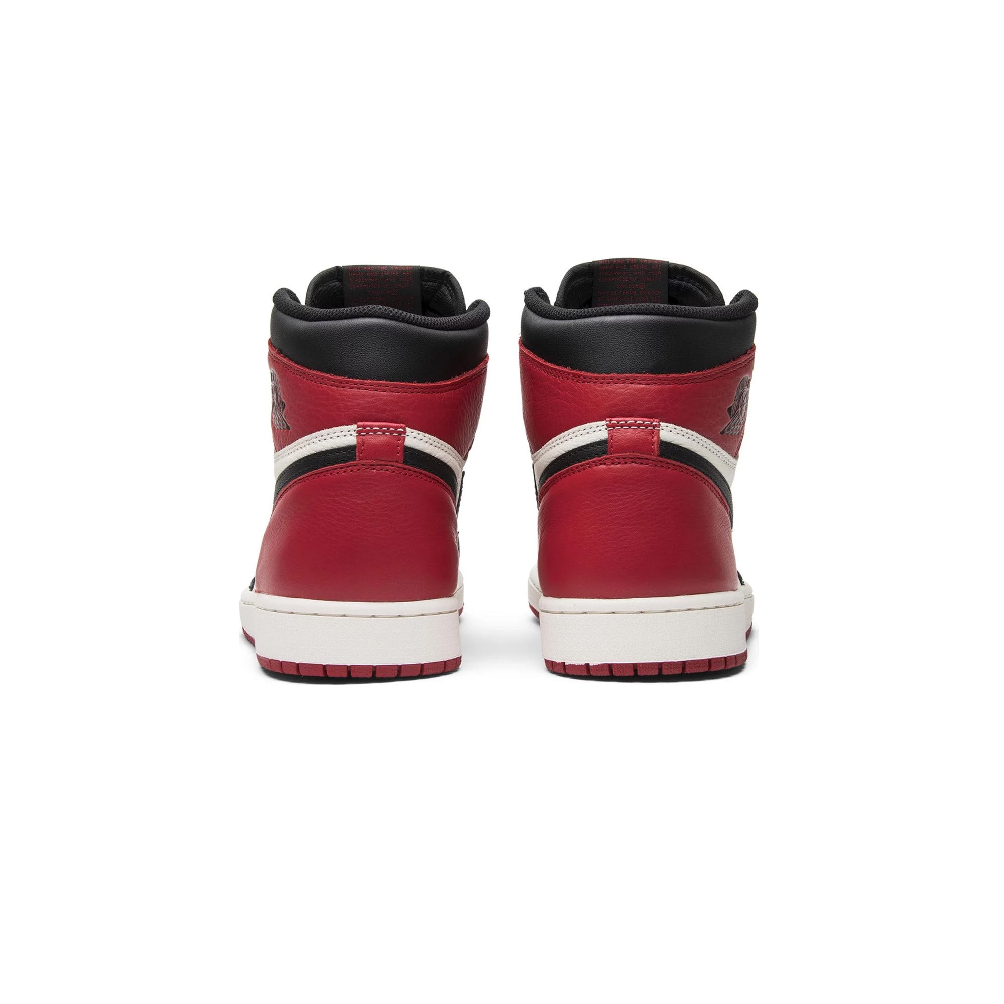 Air Jordan 1 Retro High 'Bred Toe' Sneakers (2018 Release) - Men's Basketball Shoes for Streetwear & Casual Outfits