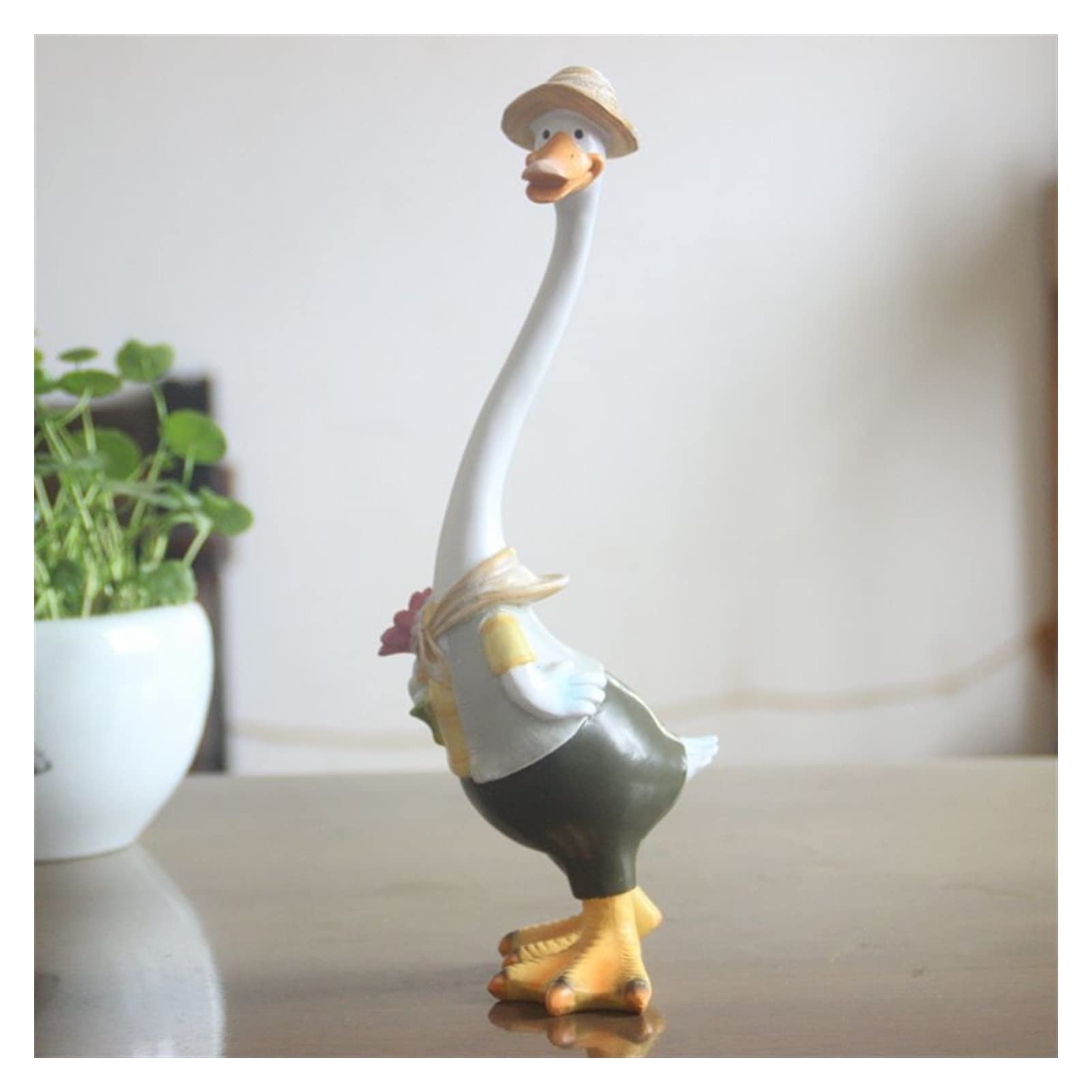 TOMYEUS Resin Duck Family Garden Statue Set - Outdoor Animal Sculptures for Courtyard, Modern Home & Garden Decor - Perfect for Patio, Lawn & Backyard Decoration (Color: 1pc Large A)