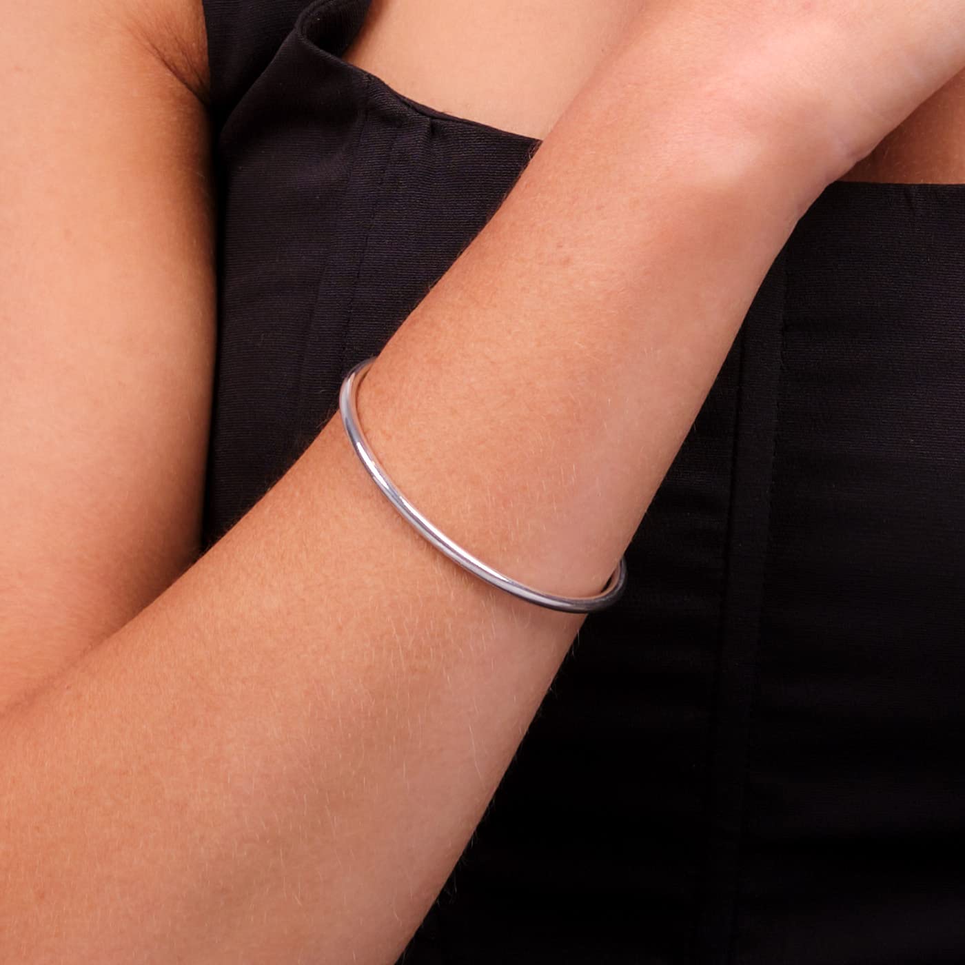 Handcrafted 925 Sterling Silver Skull Bangle Bracelet for Women | Unique Gothic Jewelry | Perfect for Halloween, Punk Fashion & Boho Style Outfits