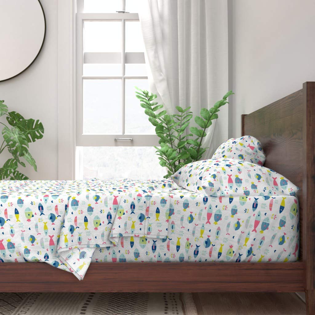 100% Cotton Queen 4-Piece Sheet Set - Colorful Rainbow Fish Ocean Animals Nautical Kawaii Geometric Print | Modern Gender Neutral Nursery Bedding | Soft Breathable Sheets for Kids Room, Guest Bedroom & Dorm Decor