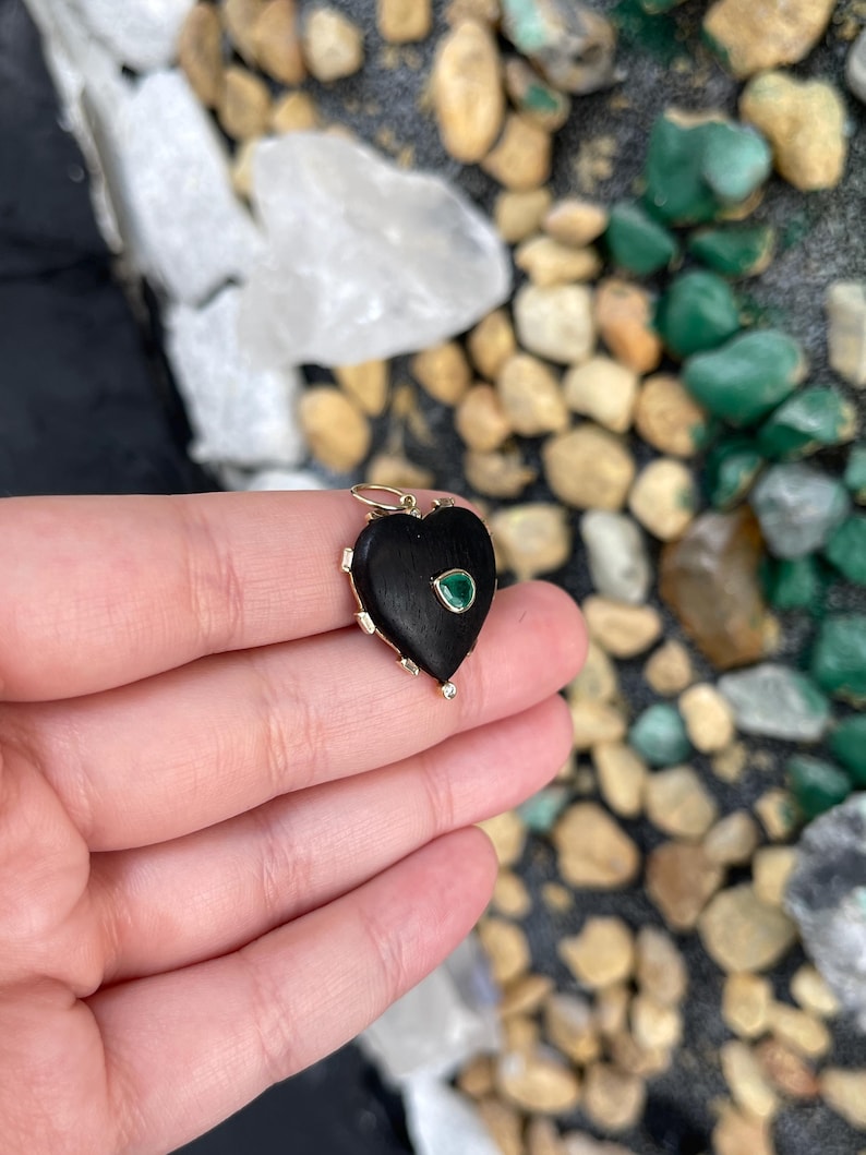 0.84tcw 14K Gold Natural Pear Cut Emerald Heart Shaped Ebony Wood Stacking Pendant - Perfect for Layering Necklaces, Gift for Her, Valentine's Day & Anniversary Jewelry